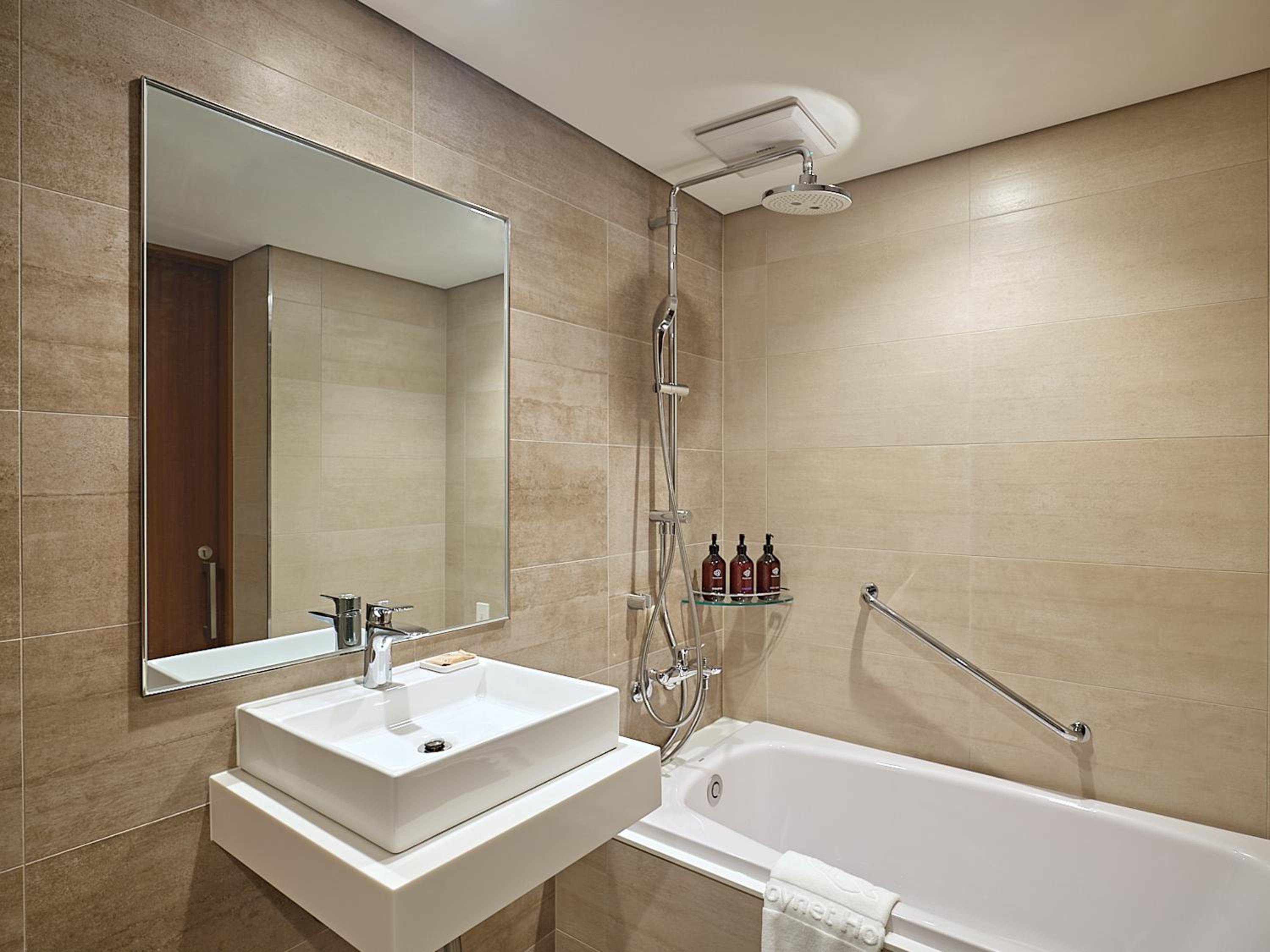 Double Room - Disability Access - Photo 2