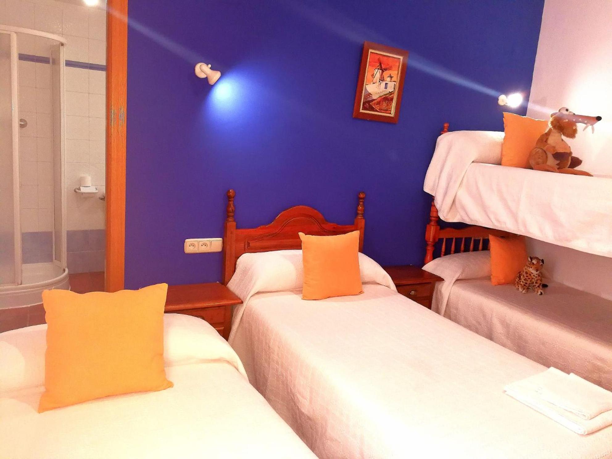 Habitación Familiar (2 Adultos + 2 Niños)