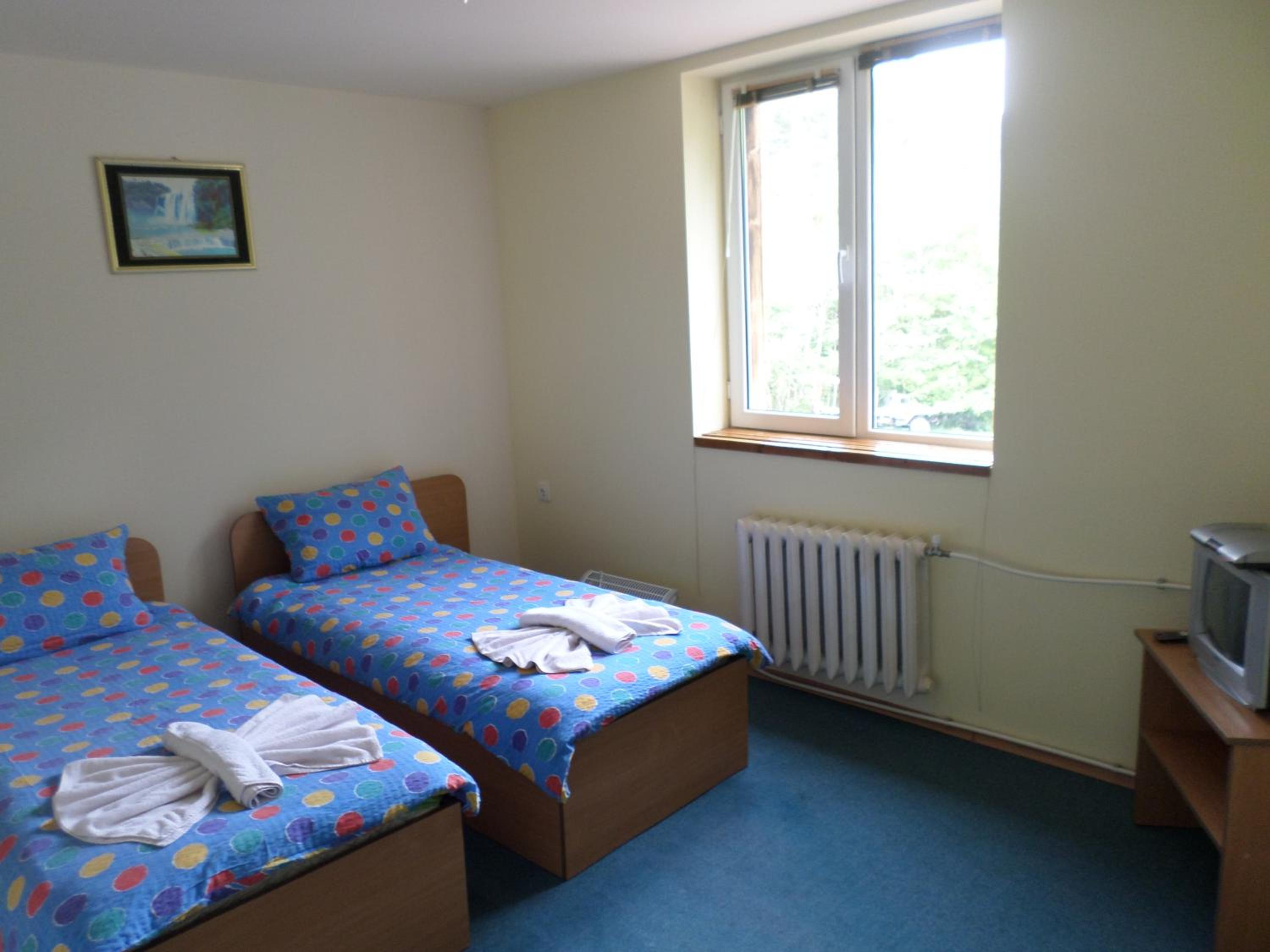 Double Room with Private Bathroom - Photo 1