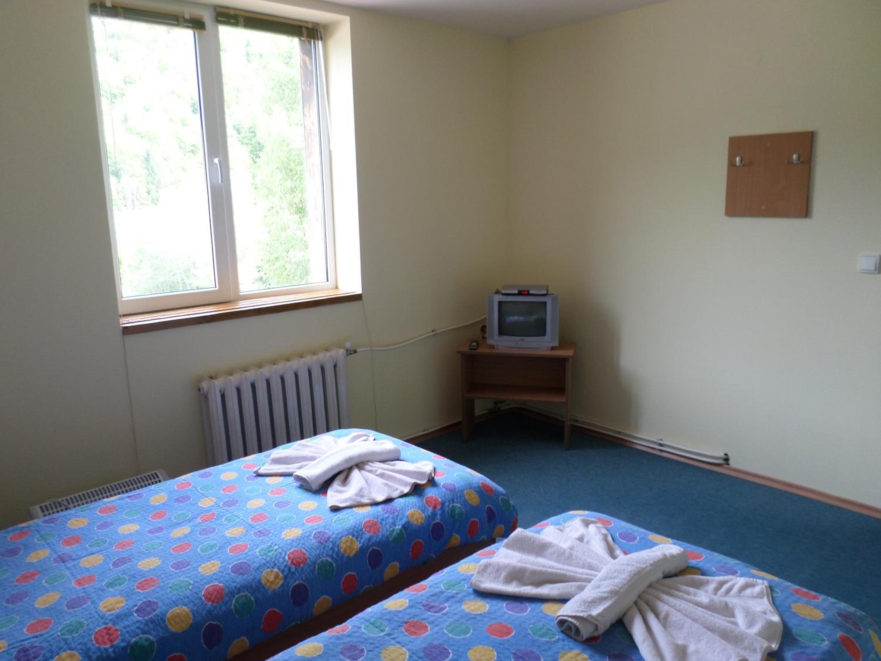 Double Room with Private Bathroom - Photo 8