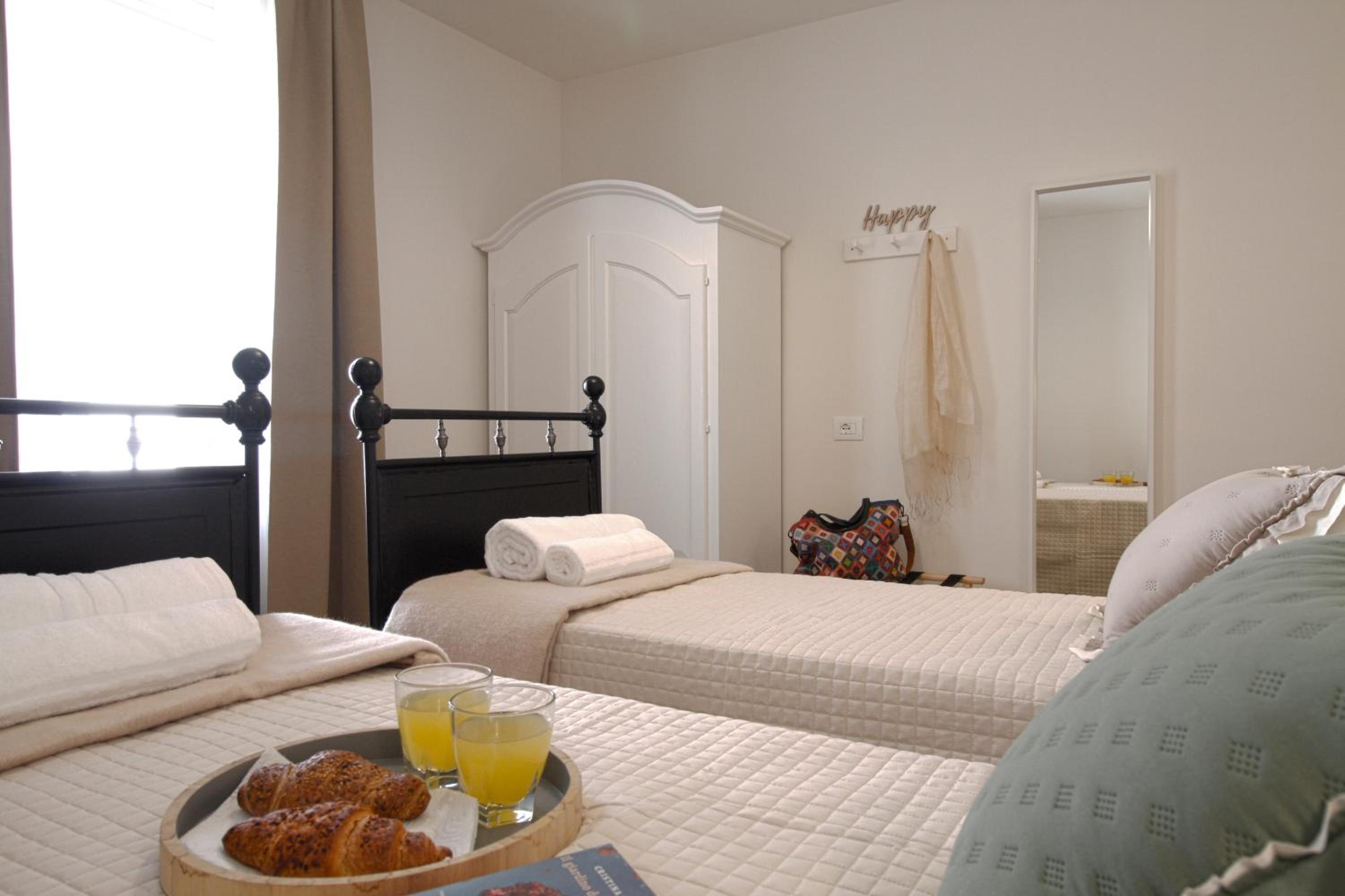 Twin Room photo 2