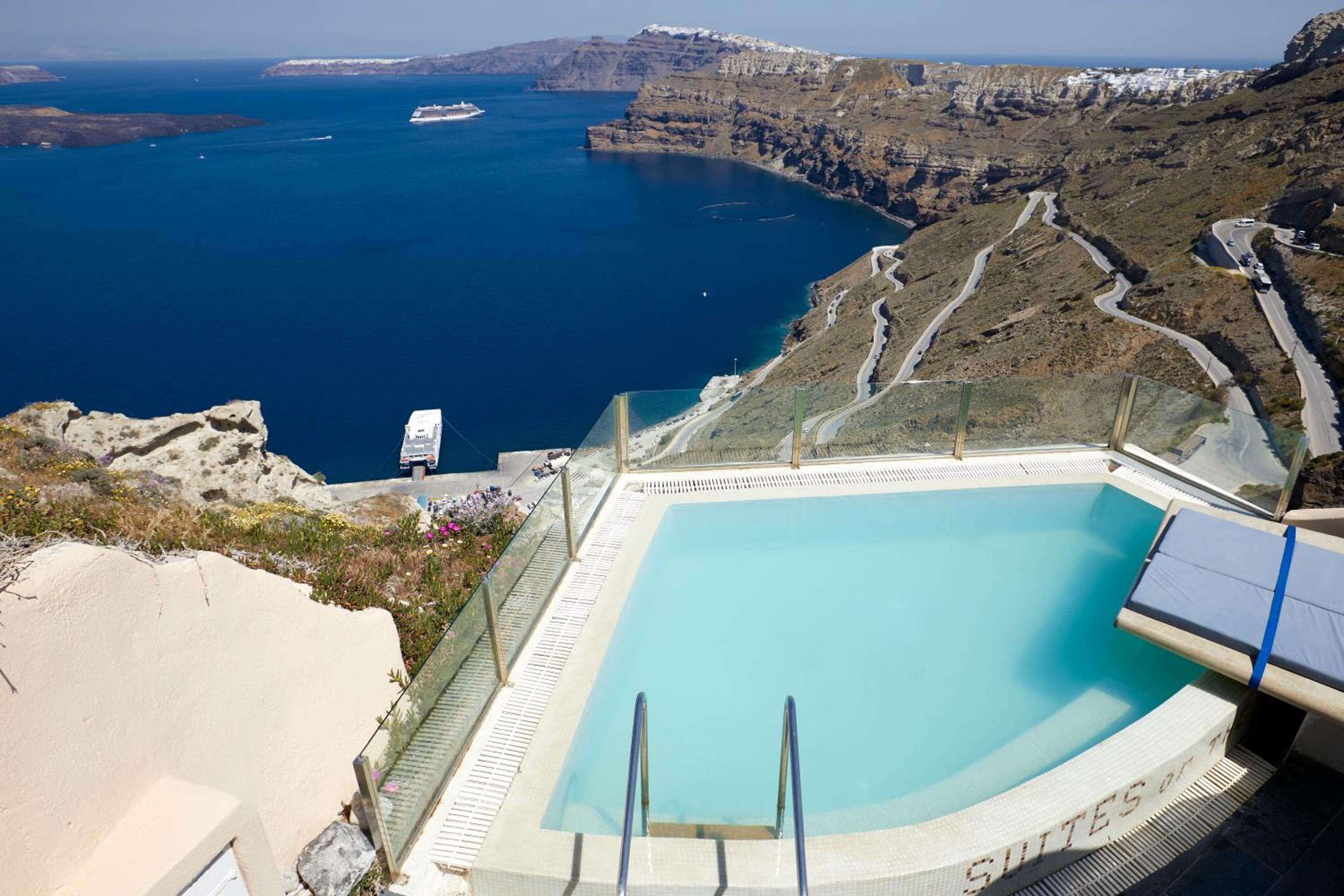 Cave Suite Outdoor Private Pool & Caldera View - Photo 5