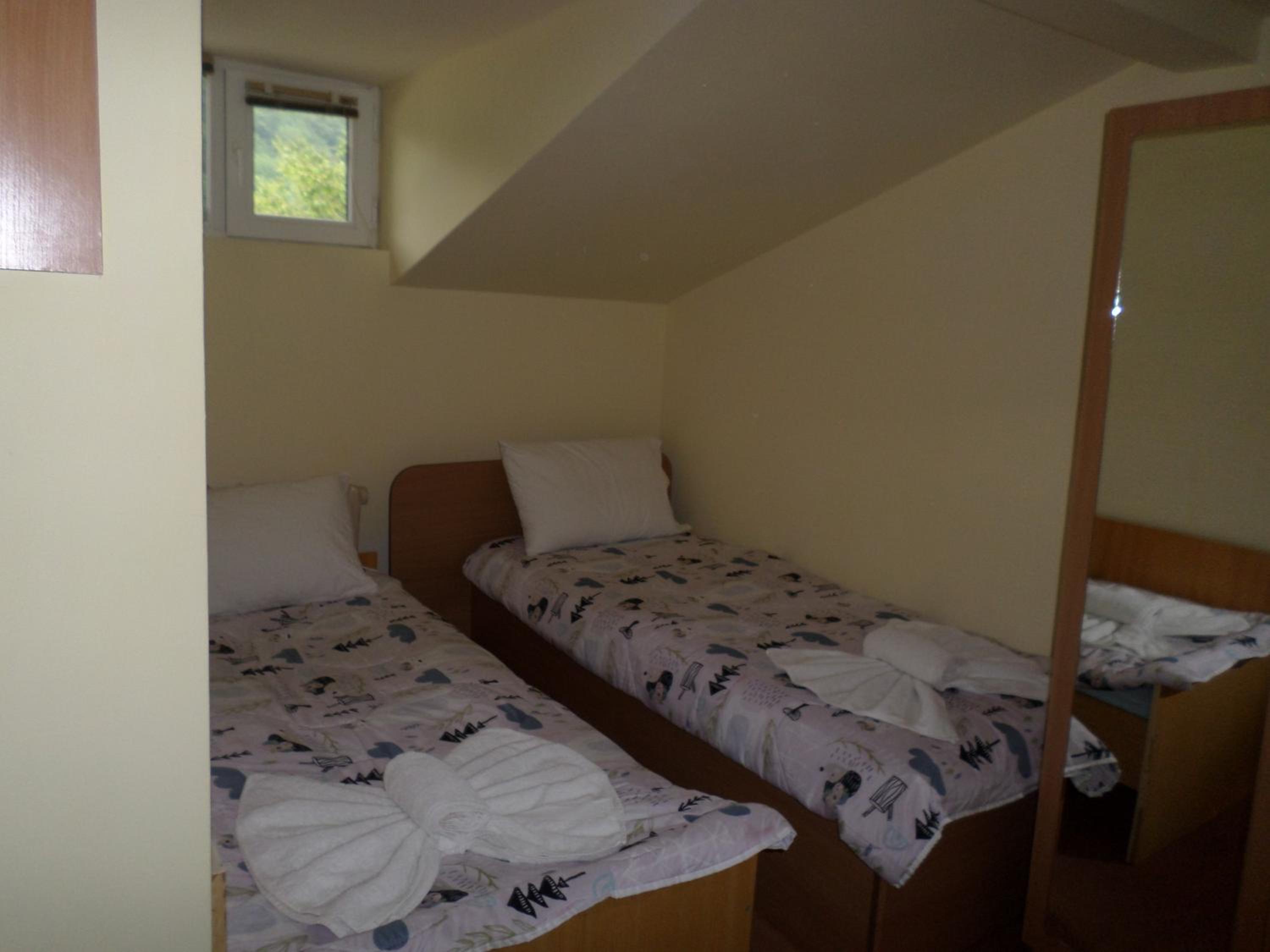 Family Studio - Photo 8