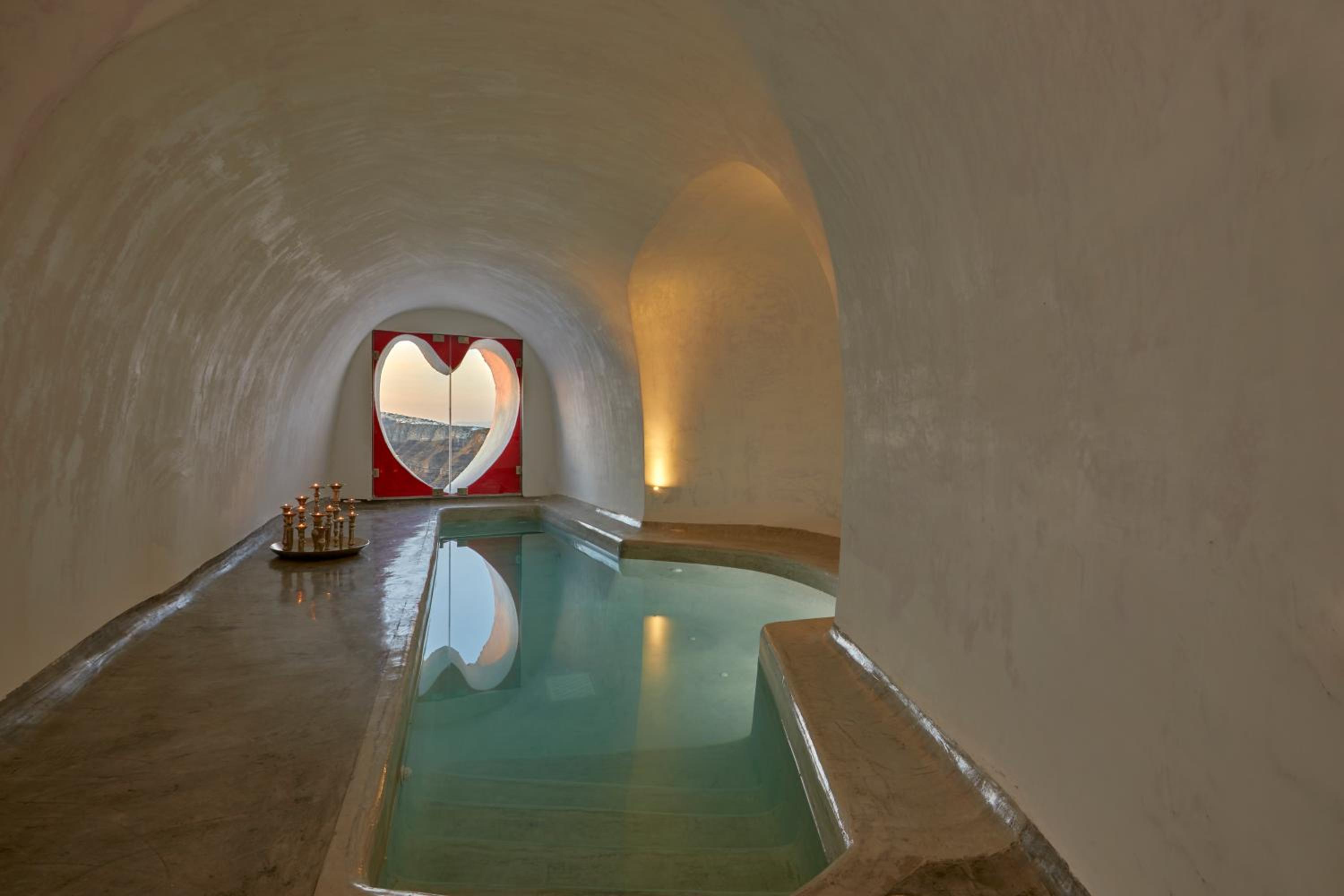 Gods Divine Suite Indoor Pool with Hot Tub and Caldera View  - Photo 9