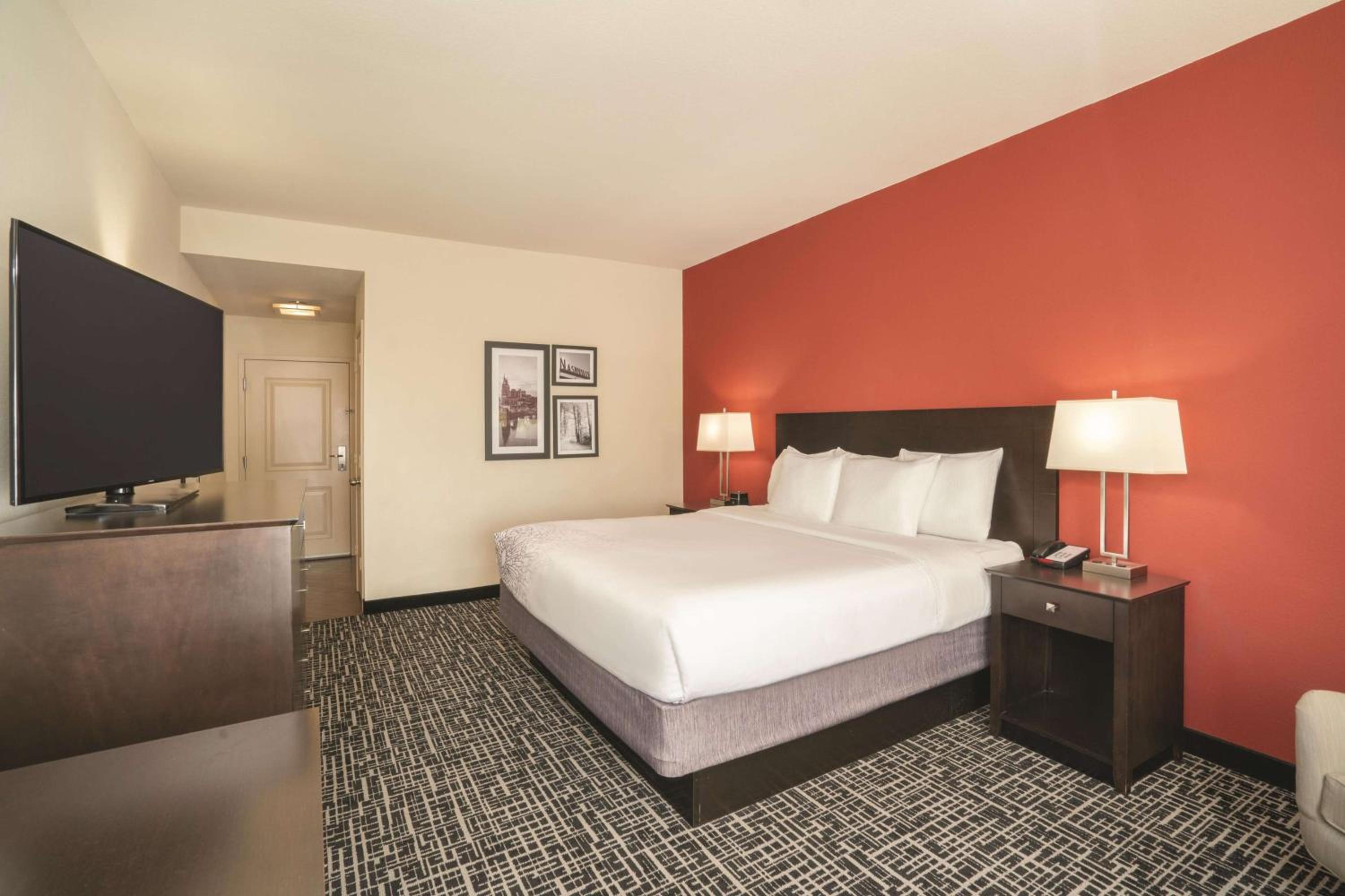 King Room - Photo 1