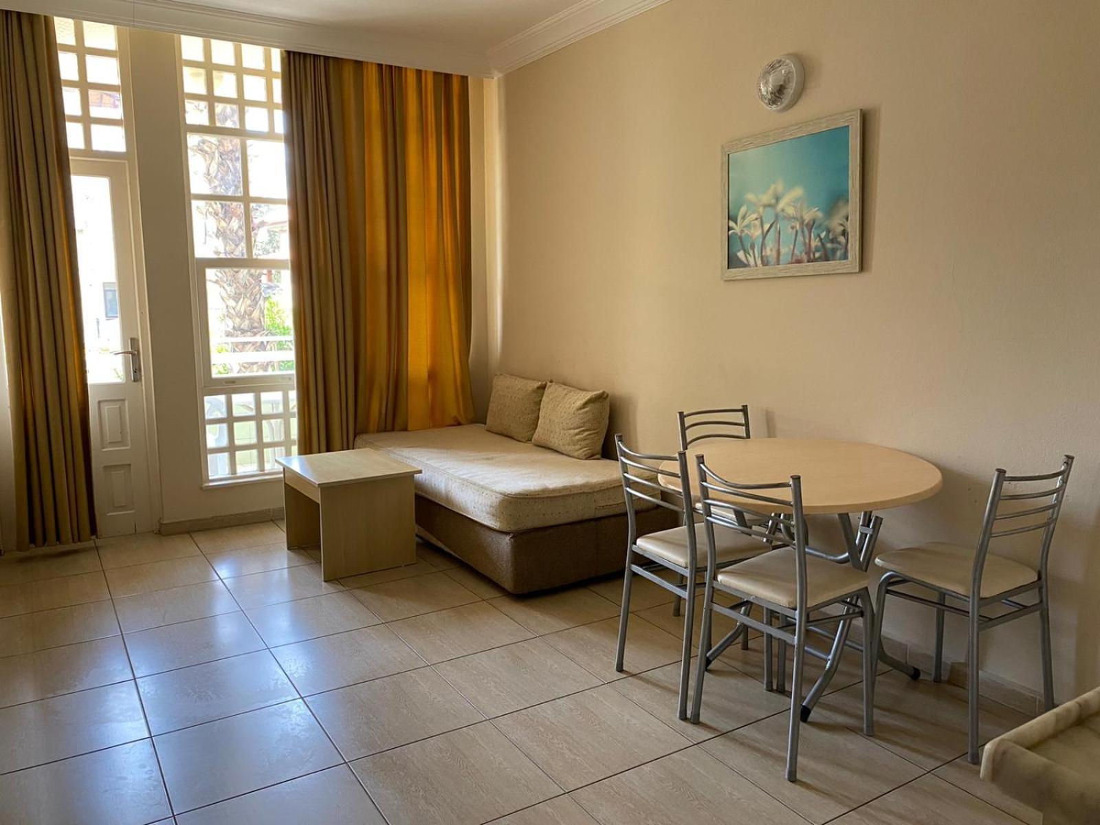 Double Room - Photo 7