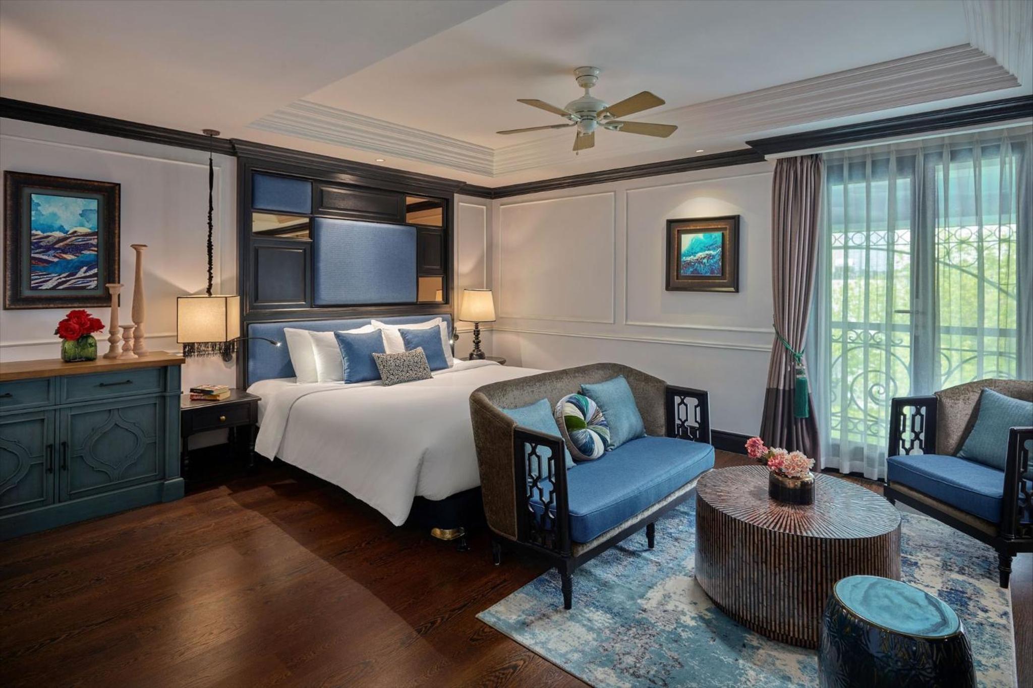 Suite with Pool View - Free 1 drink