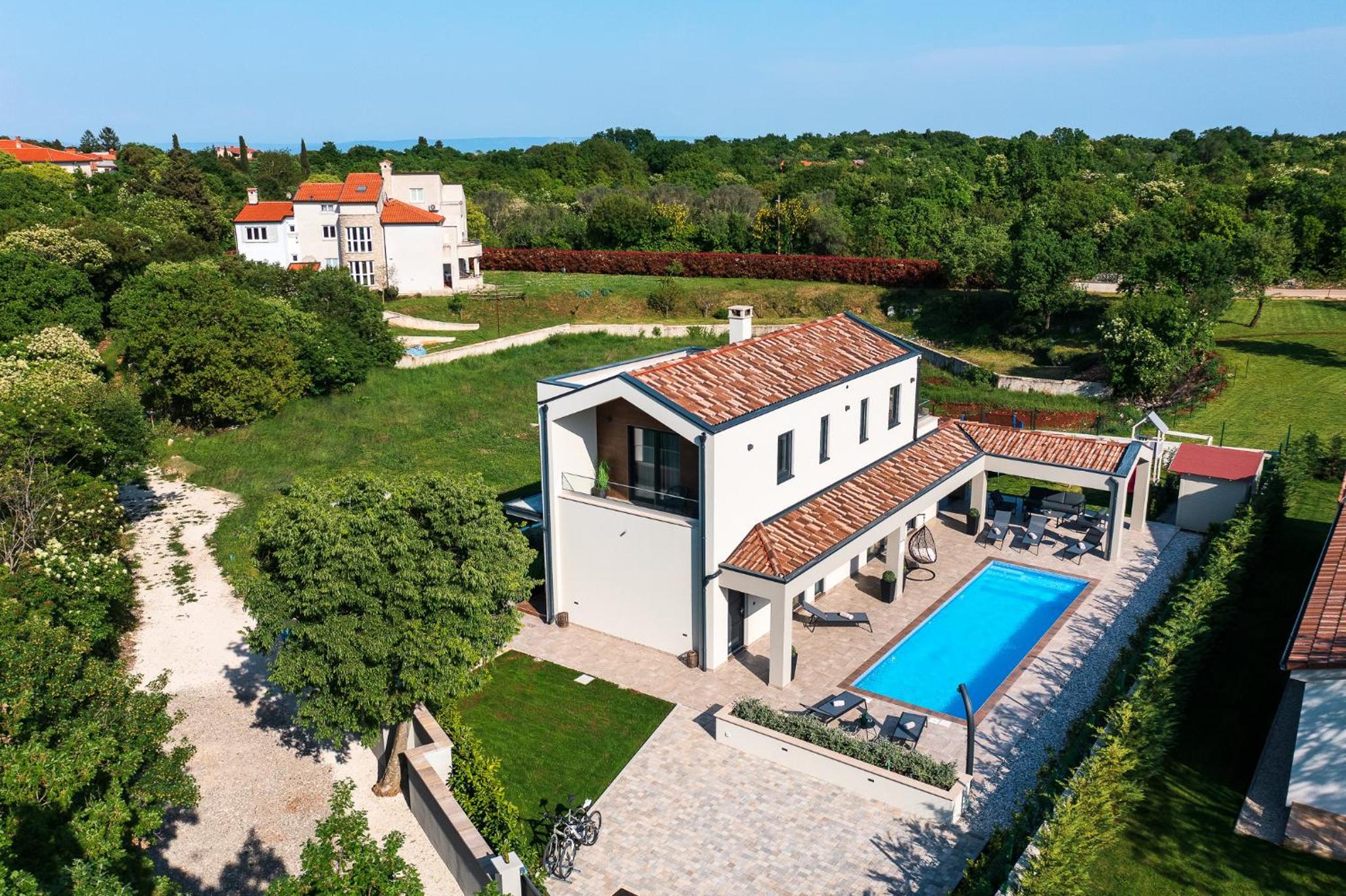 Villa with Private Pool photo 2