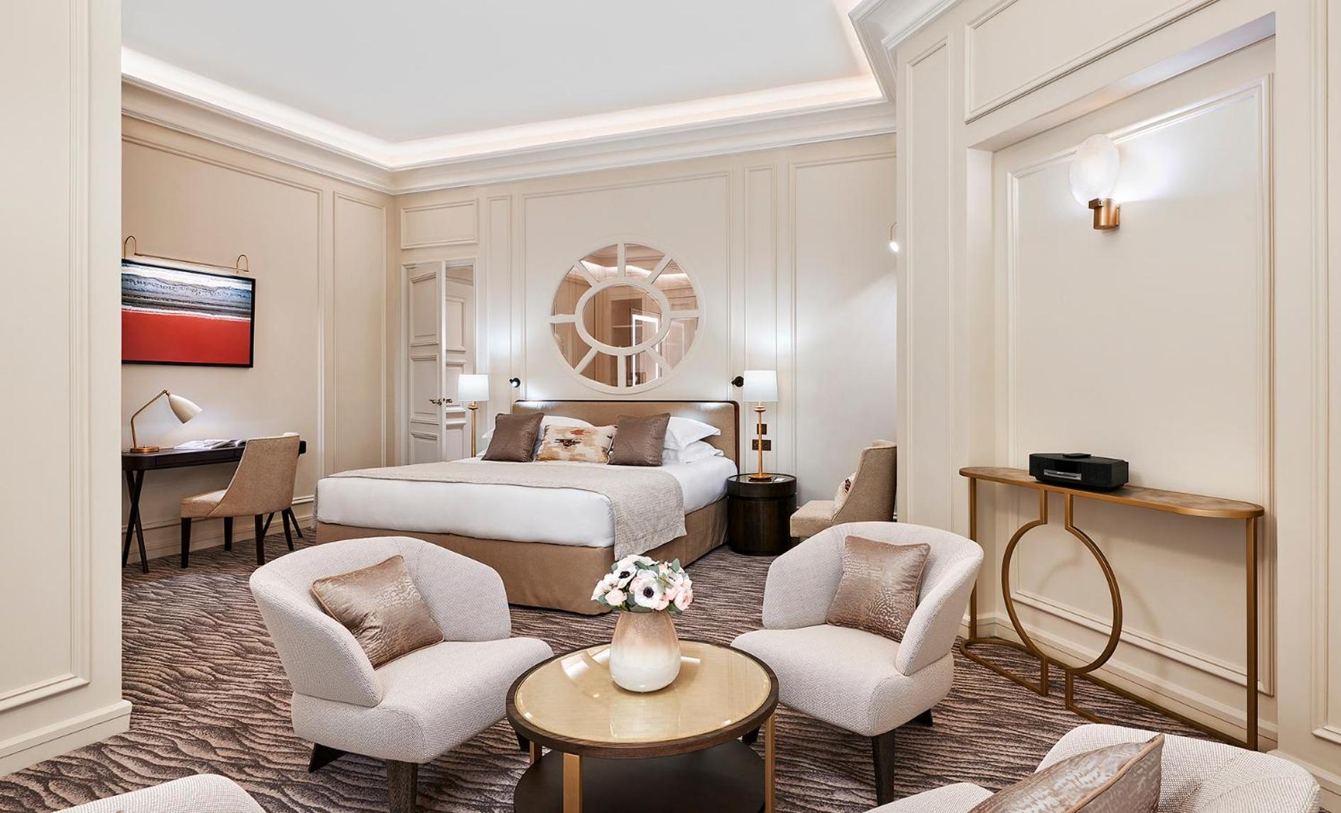 Tower Junior Suite - Photo 4