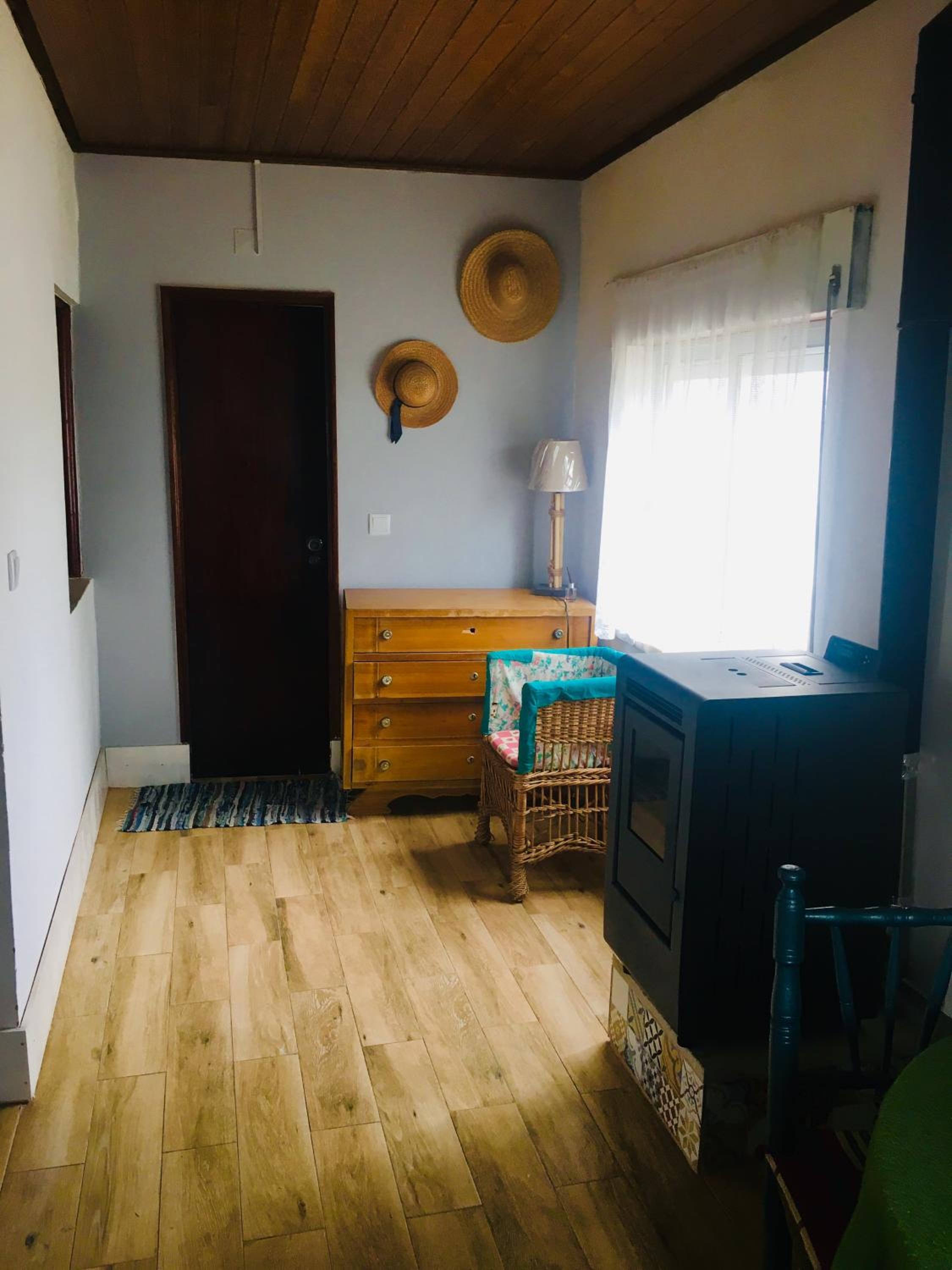 Three-Bedroom Villa - Photo 4