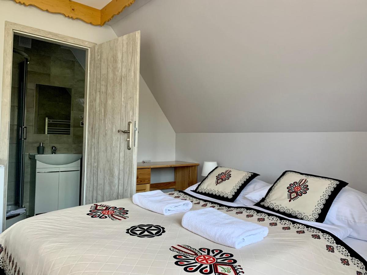 Deluxe Double Room with Balcony - Photo 2