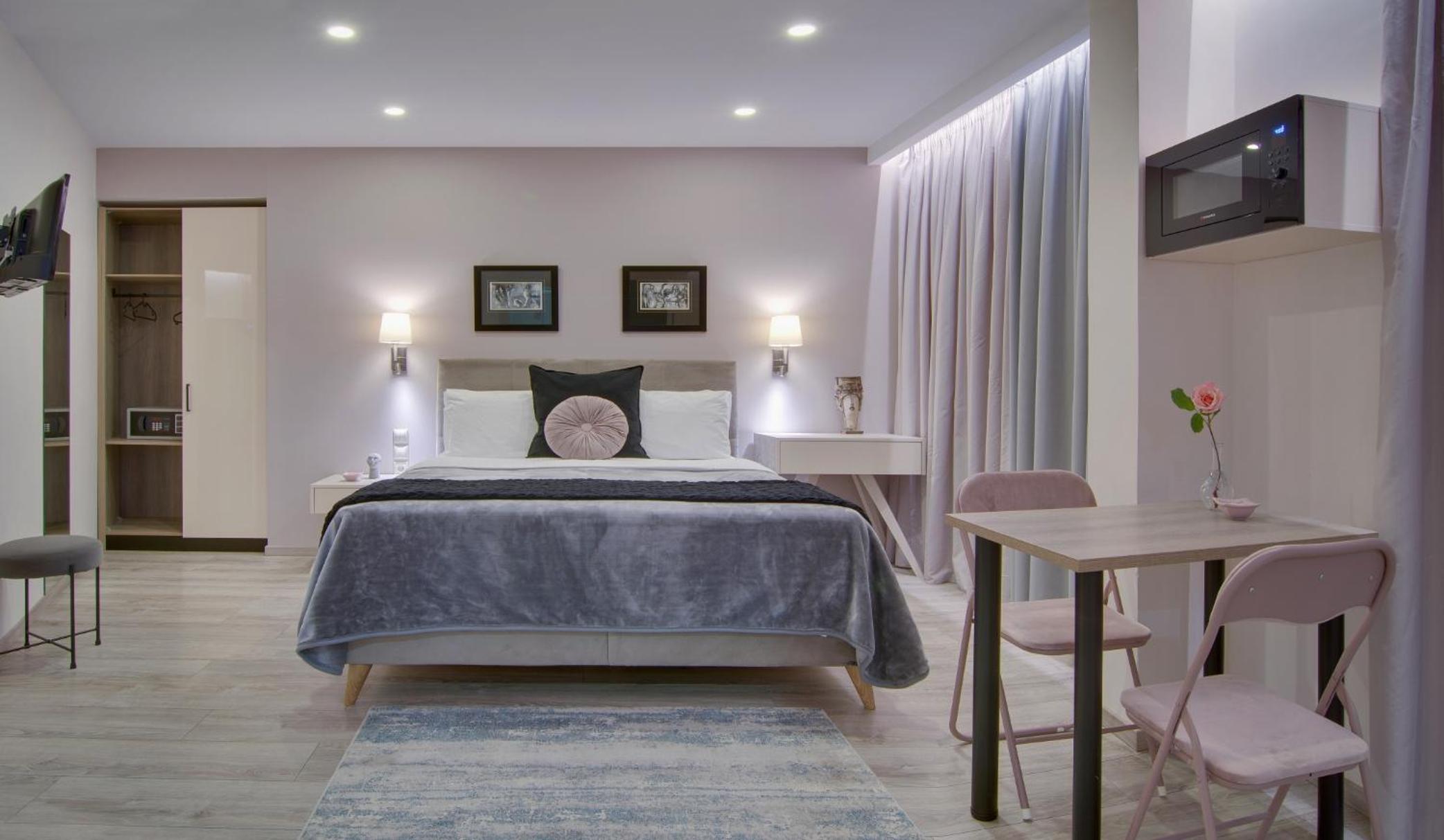 Superior Double Room - Photo 1
