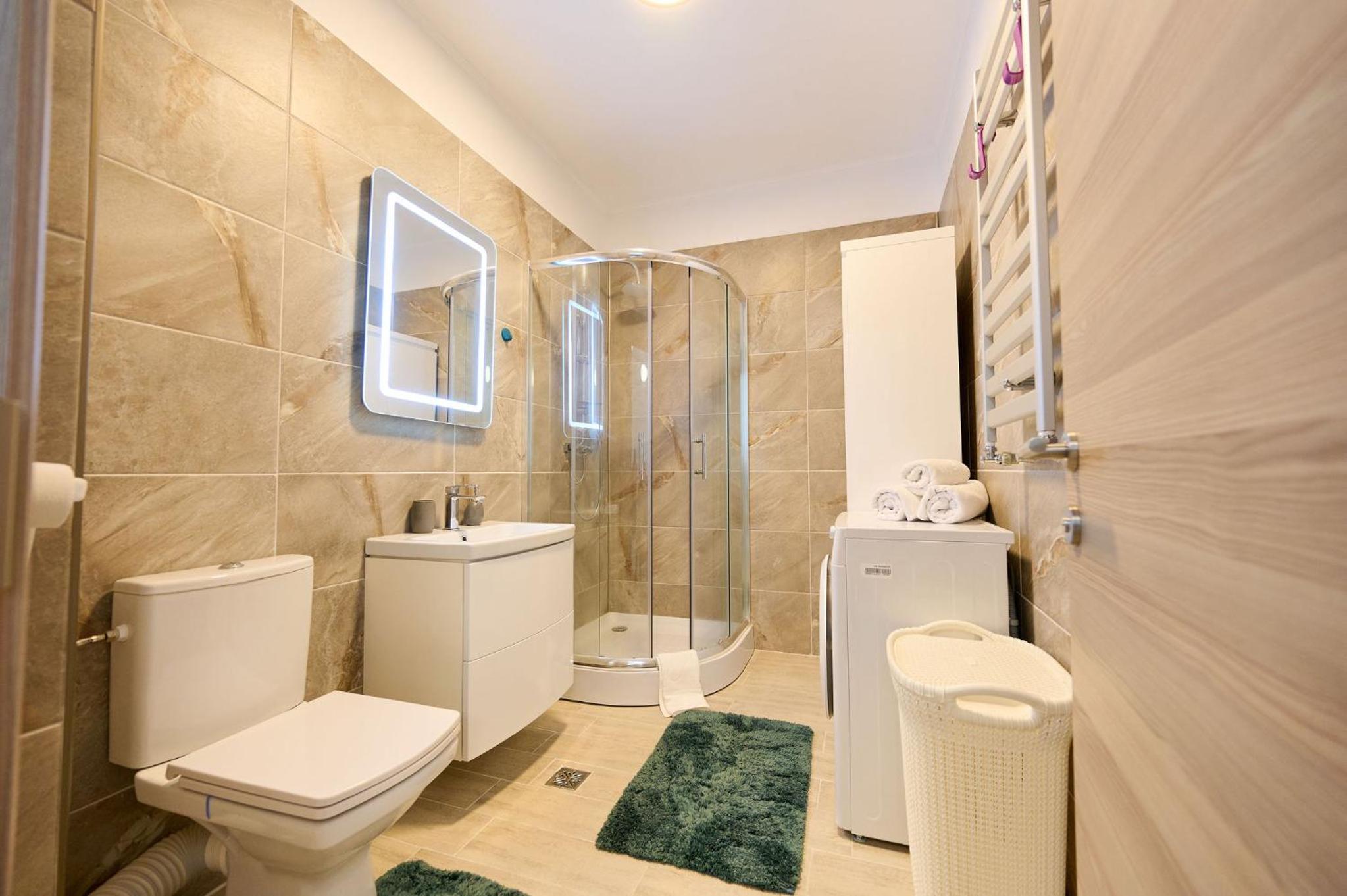 One-Bedroom Apartment - Photo 22