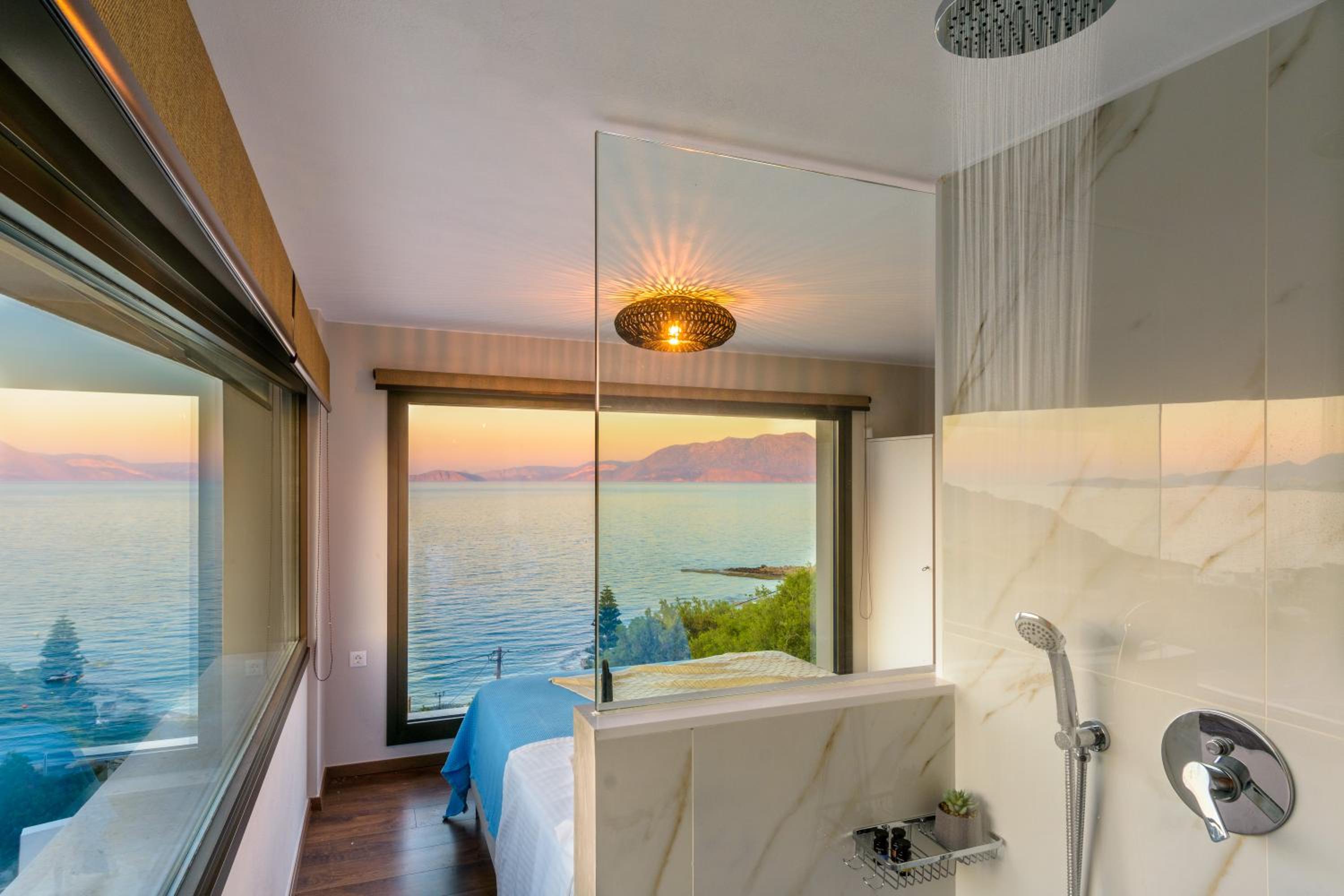 Villa - Beach Front