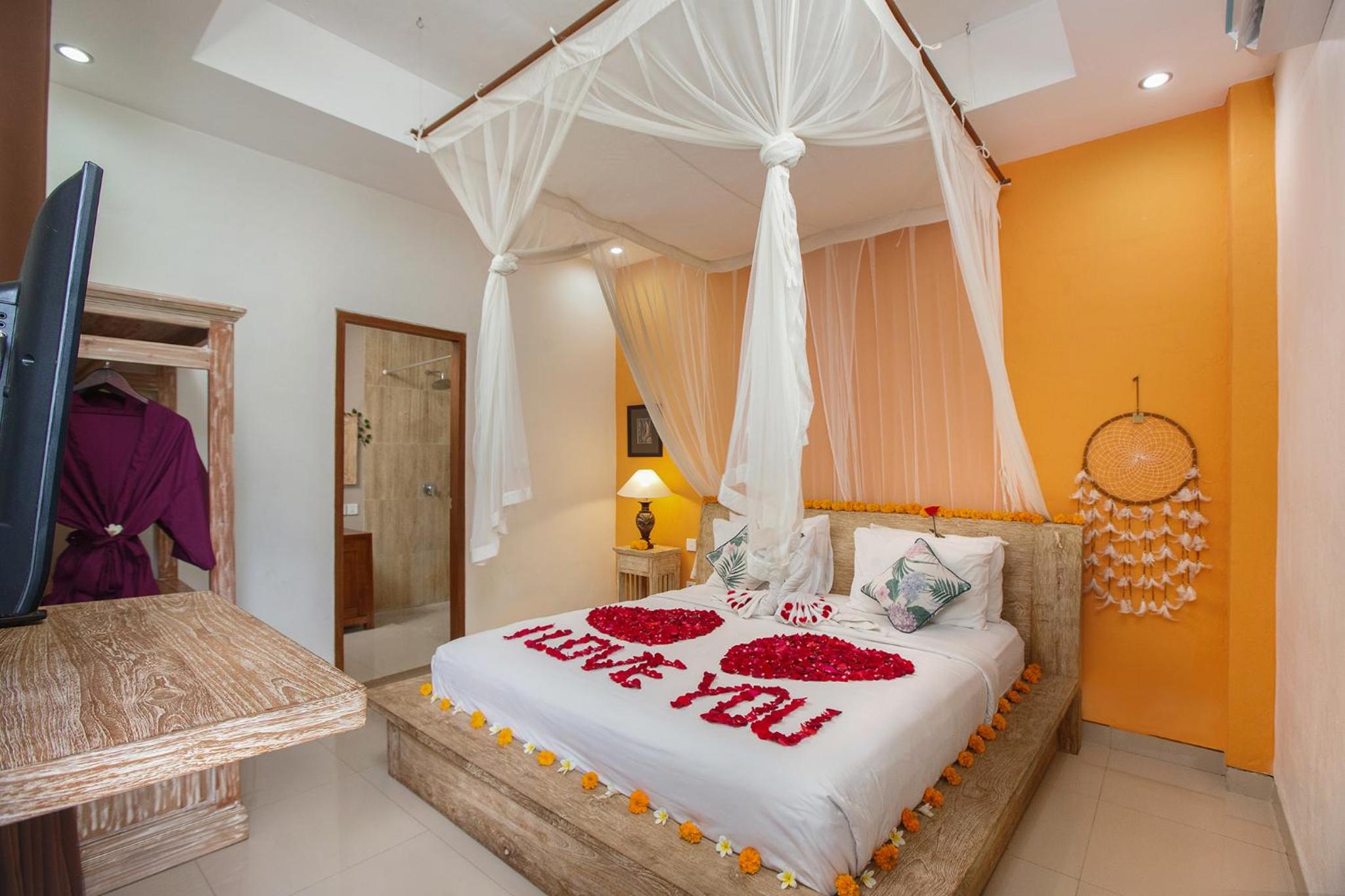 Deluxe Double or Twin Room with Pool View - Photo 3