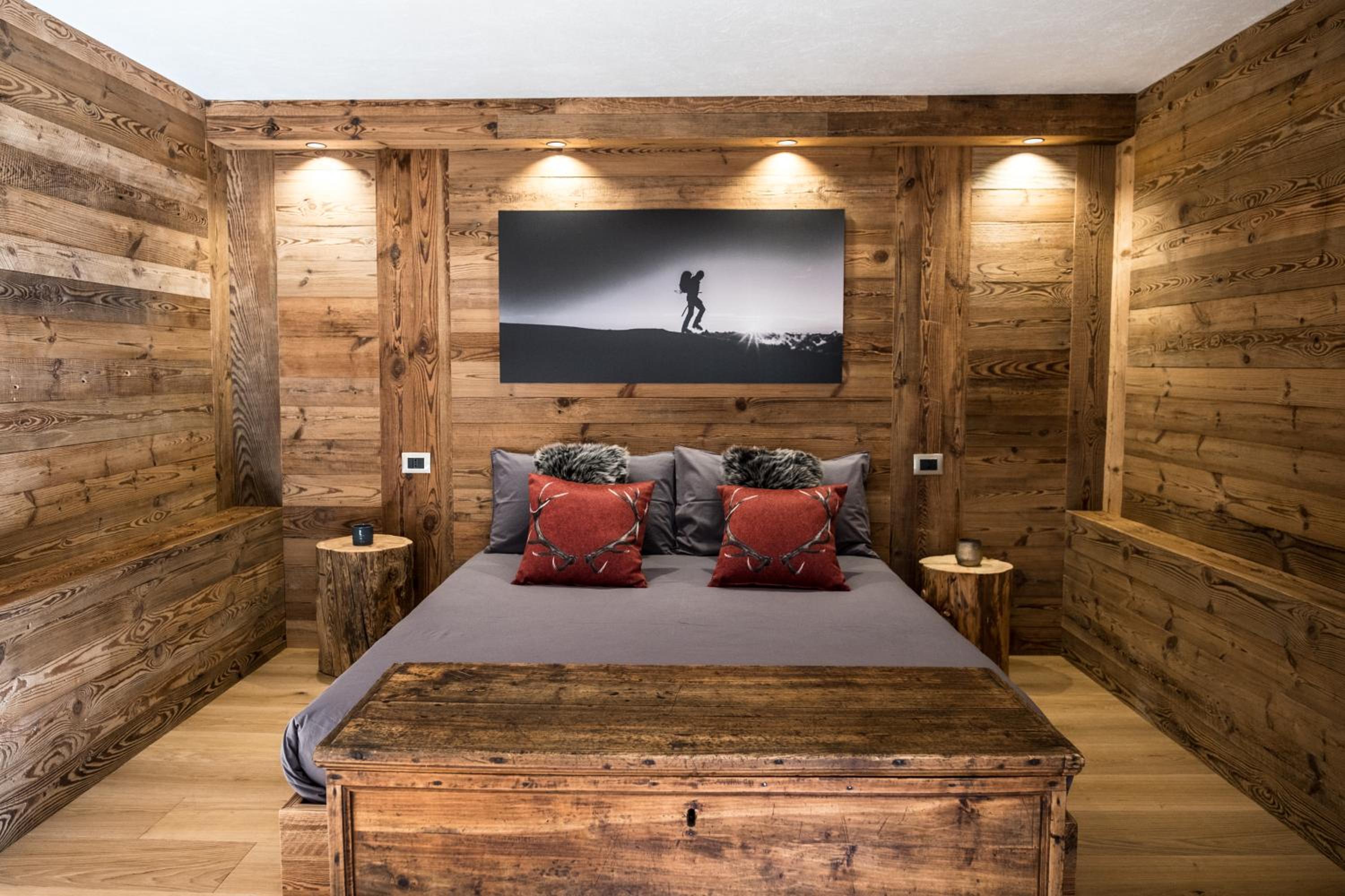 Deluxe Family Room photo 1