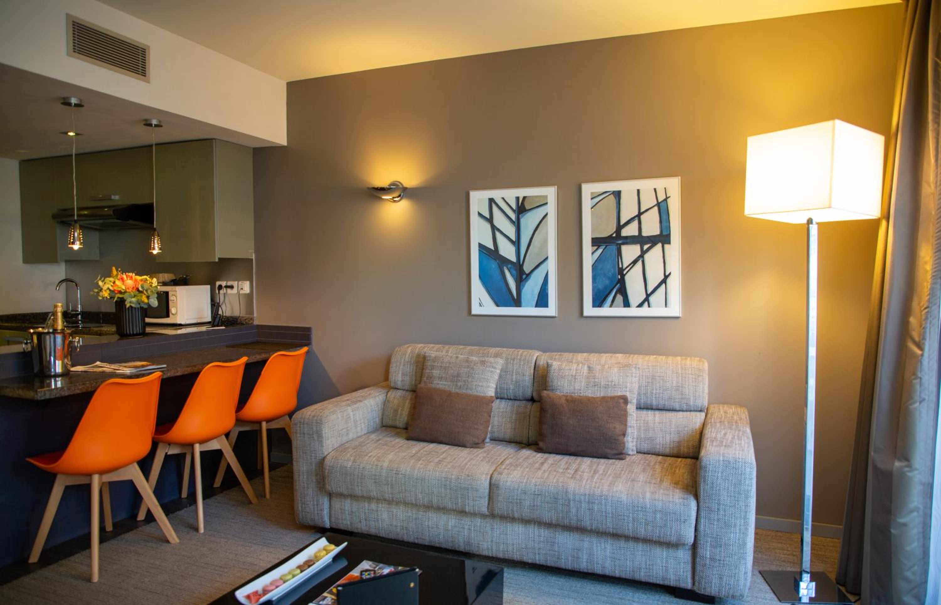 Apartment - Photo 1