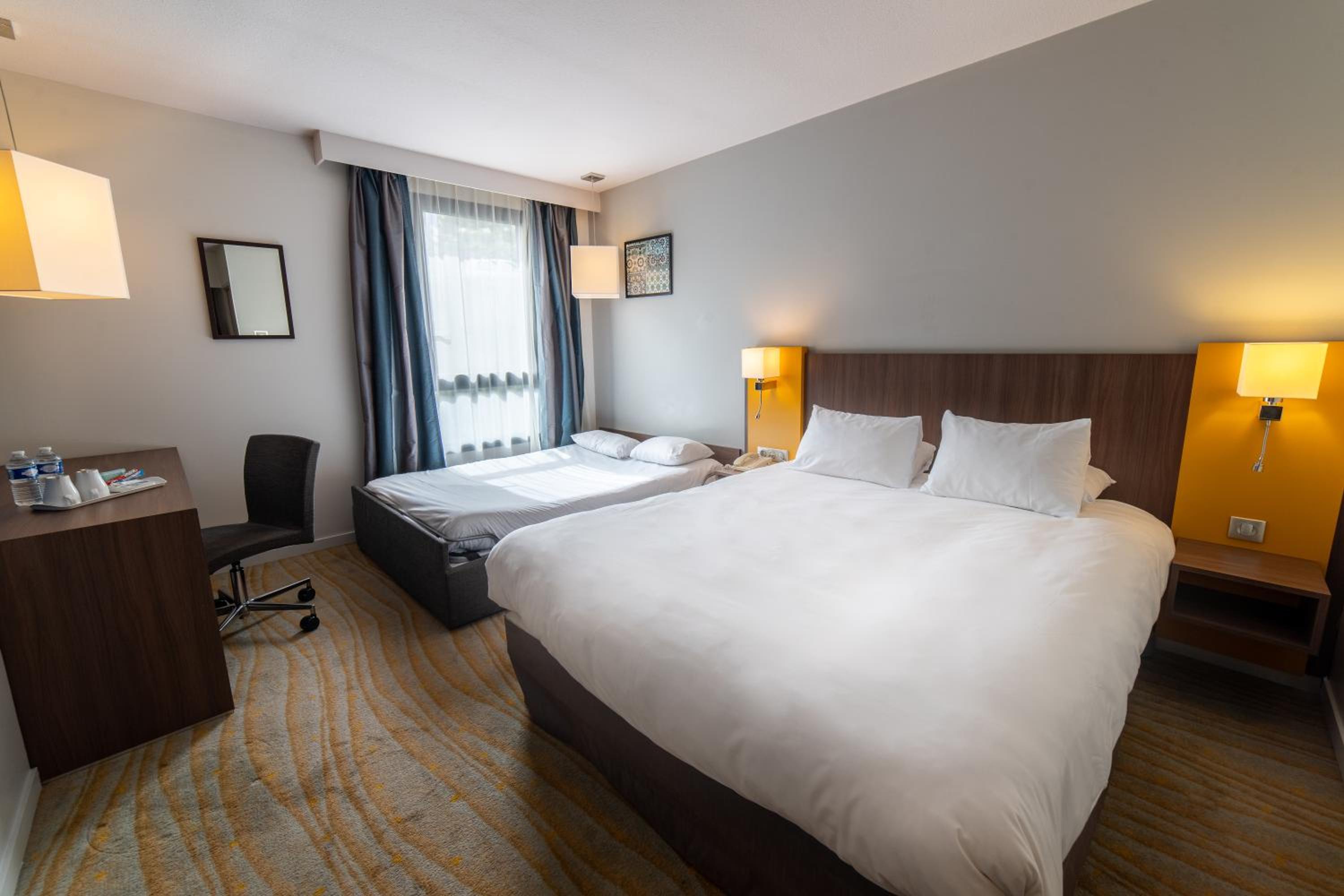 Standard Double Room with Sofa Bed photo 3