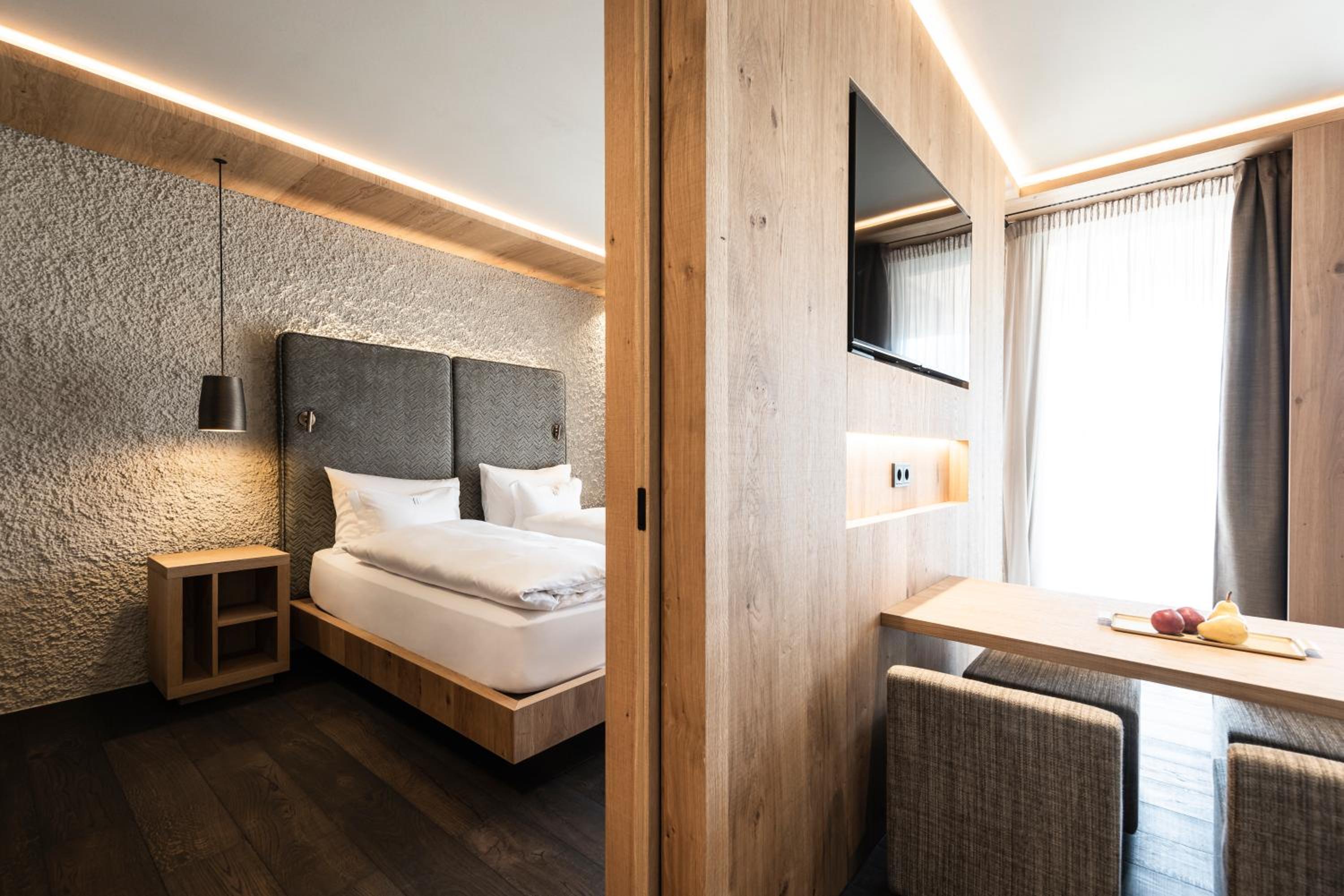 Suite with Terrace photo 2