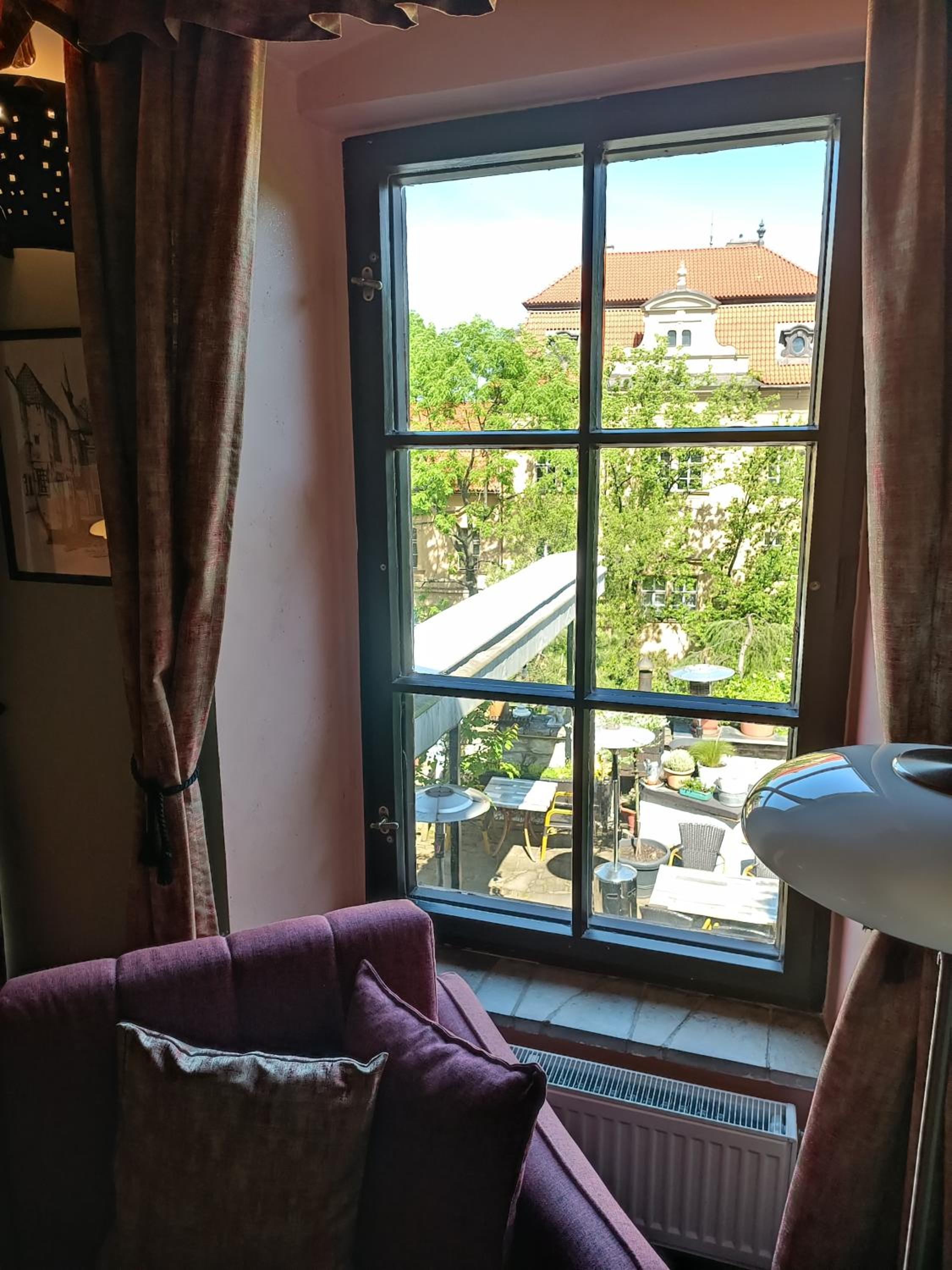 Executive Suite photo 2