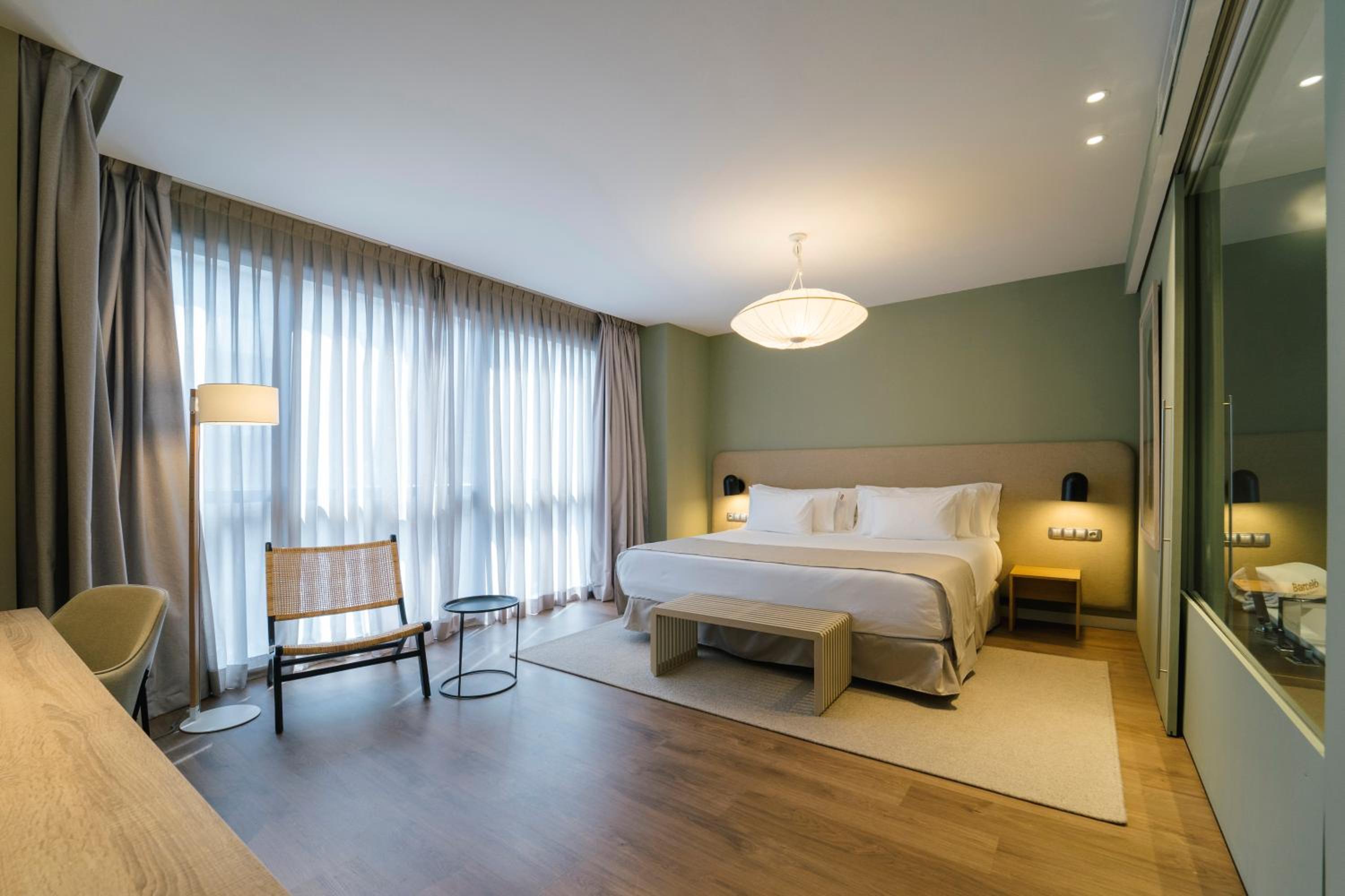 Premium Room - Photo 3
