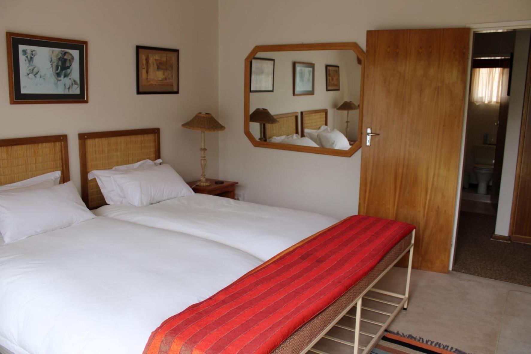 Standard Twin Room photo 1