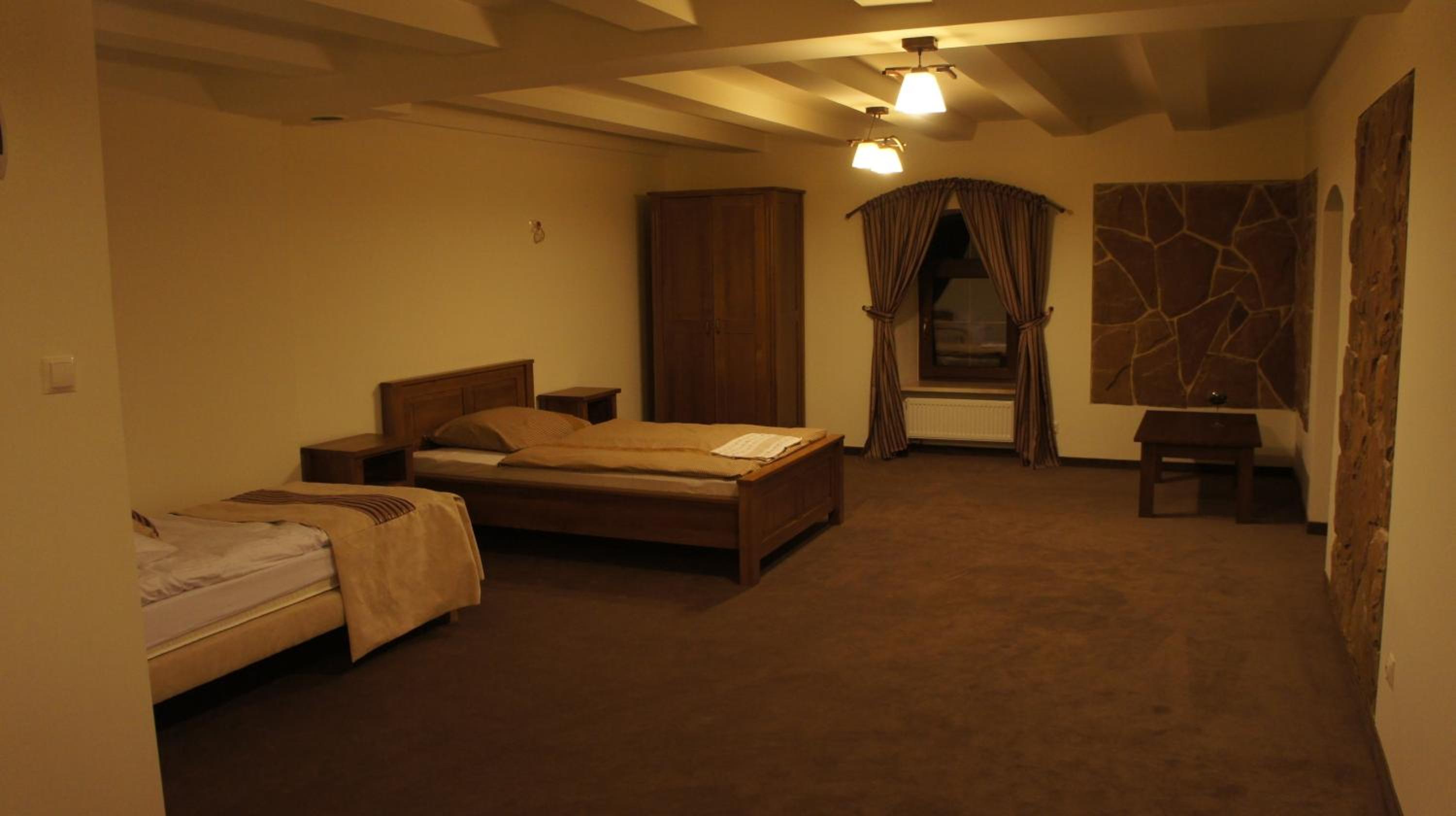 Suite (3 Adults) photo 2