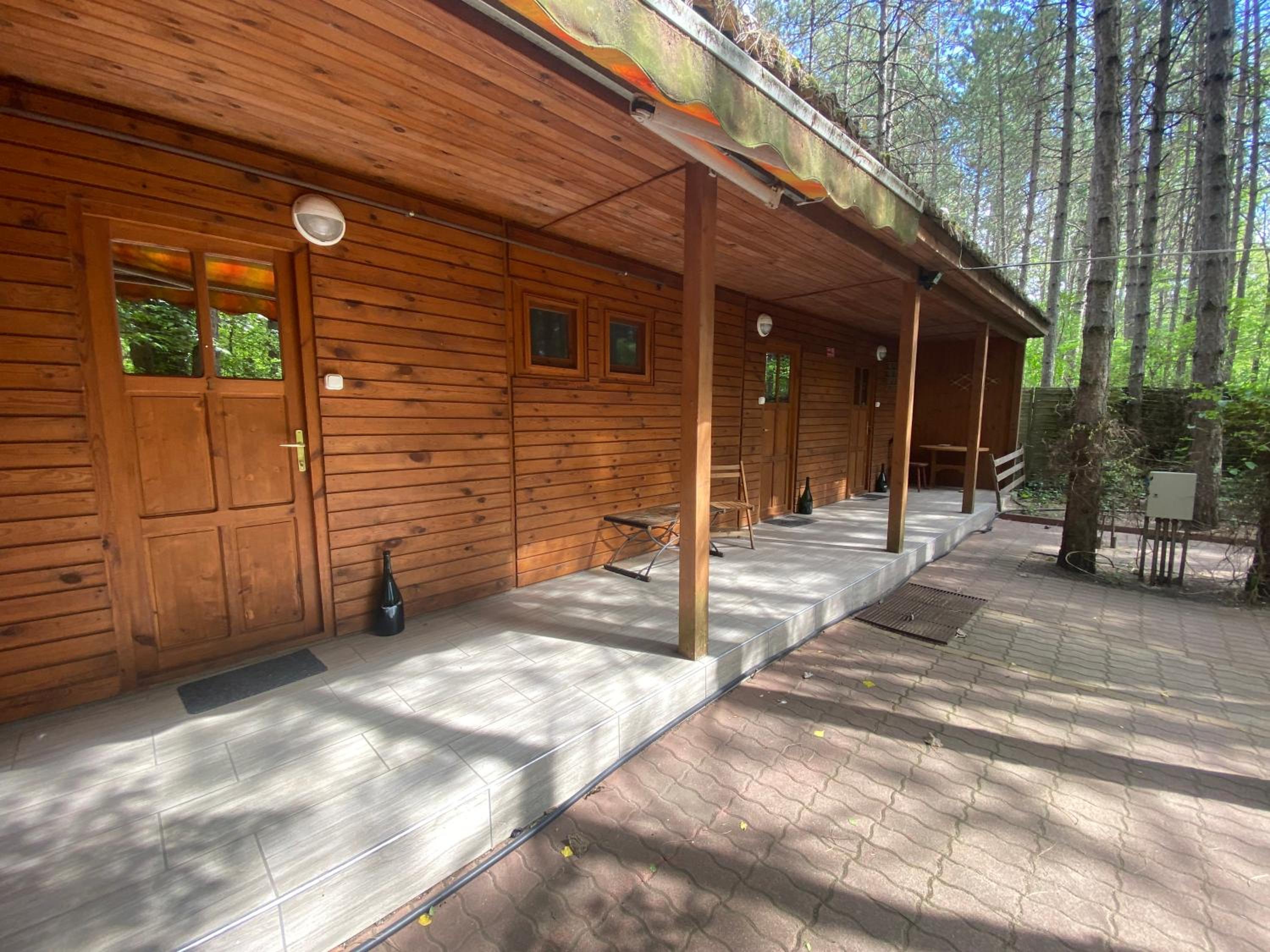 Standard Triple Room - Photo 1