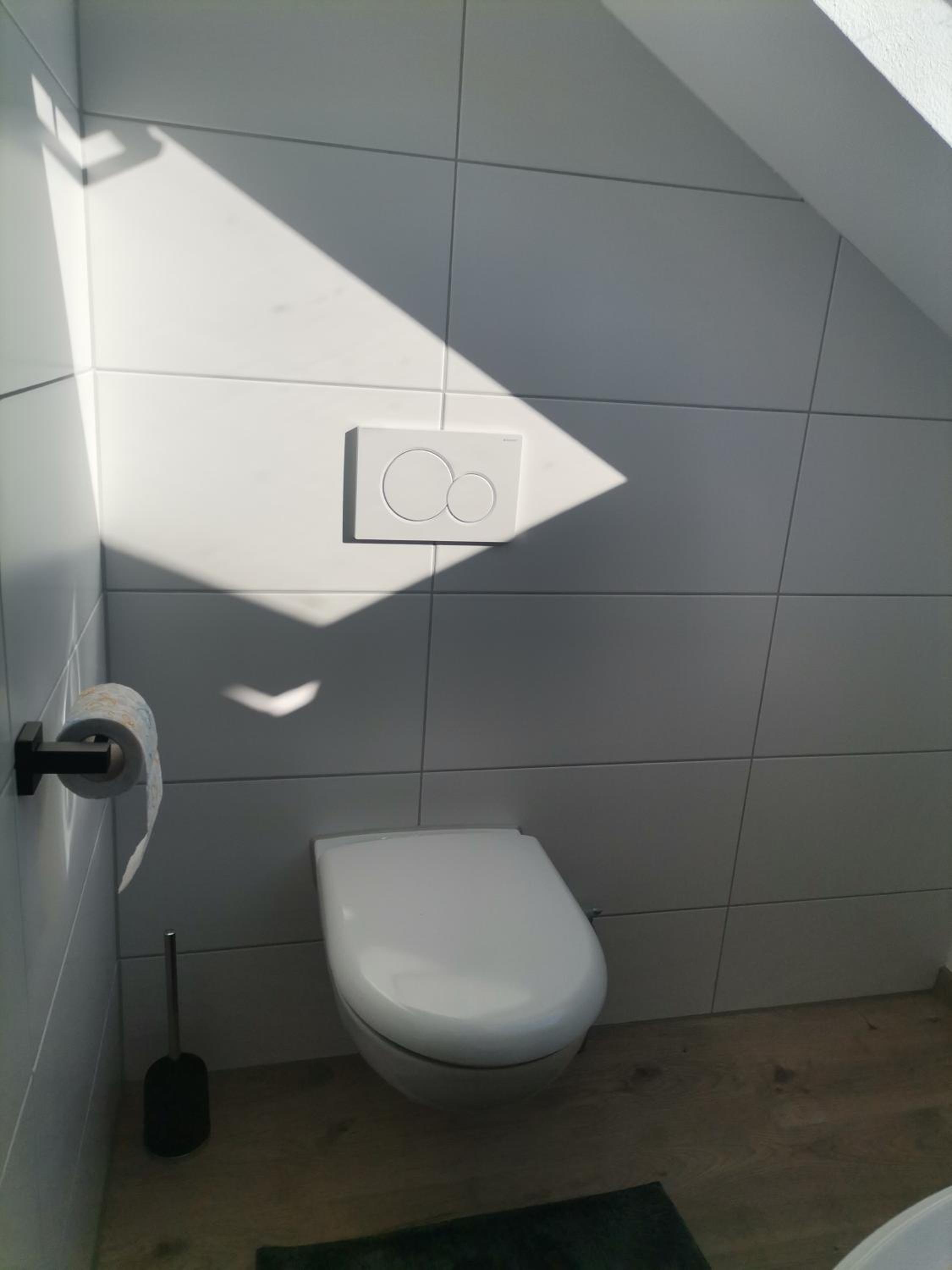 Apartment with Shower - Photo 13