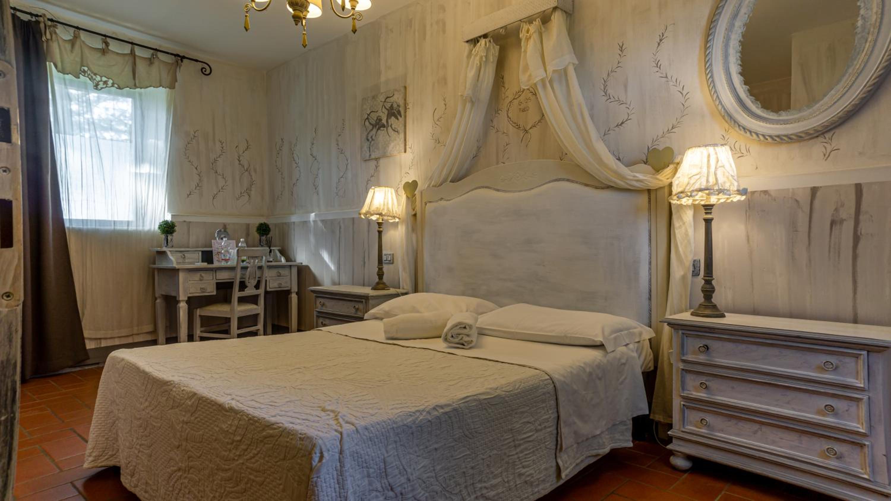 Deluxe Double Room - Photo 5