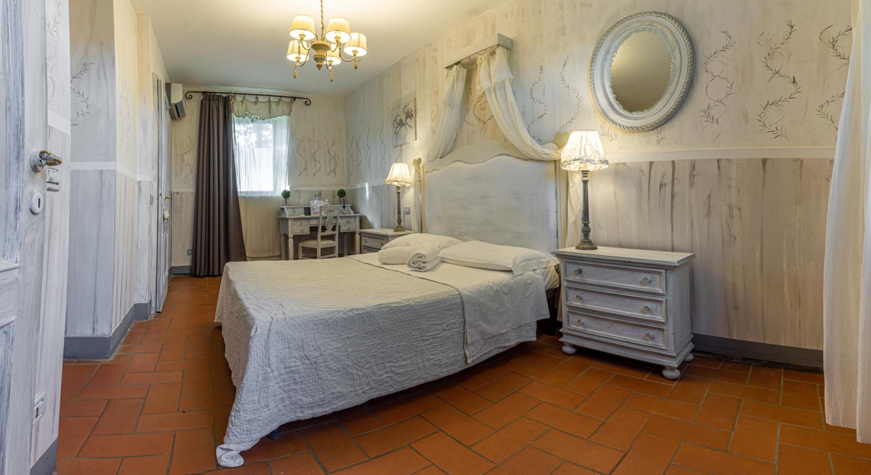 Deluxe Double Room - Photo 1