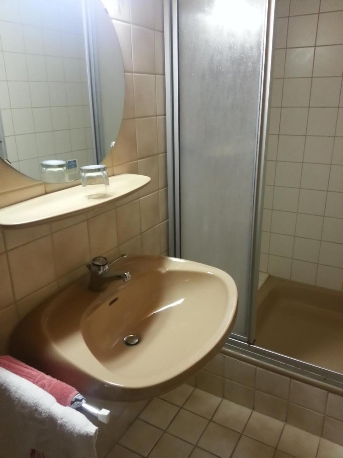 Single Room with Balcony photo 2