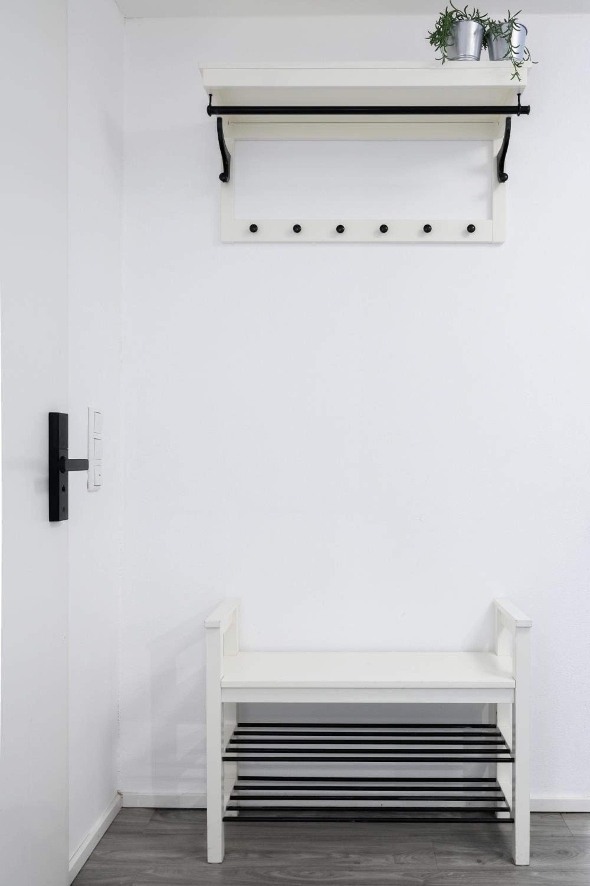 Two-Bedroom Apartment - Photo 13