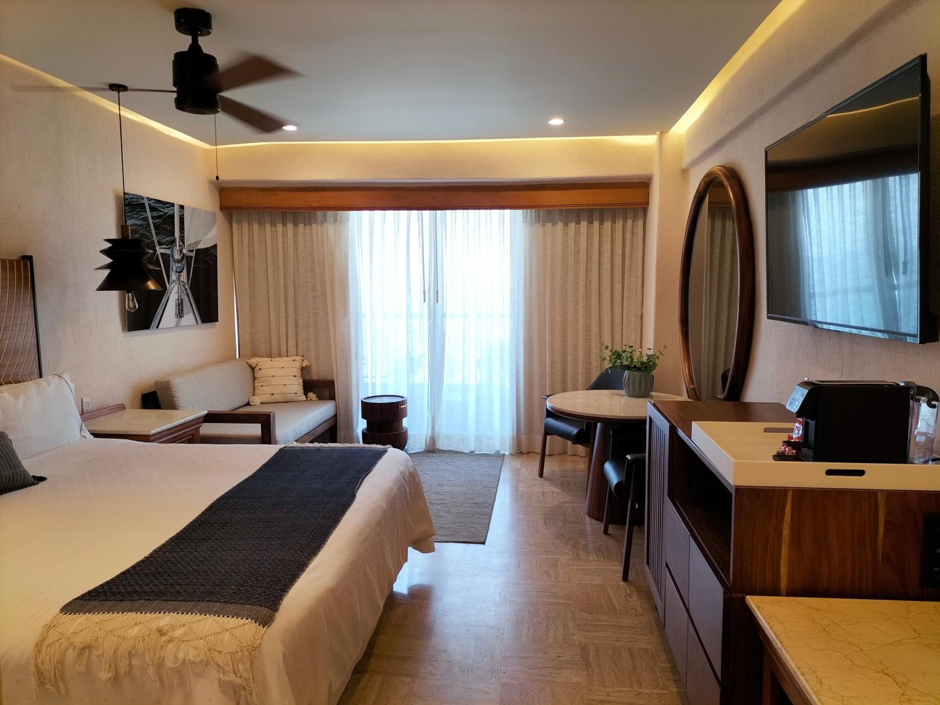 Fiesta Club Penthouse 1 King