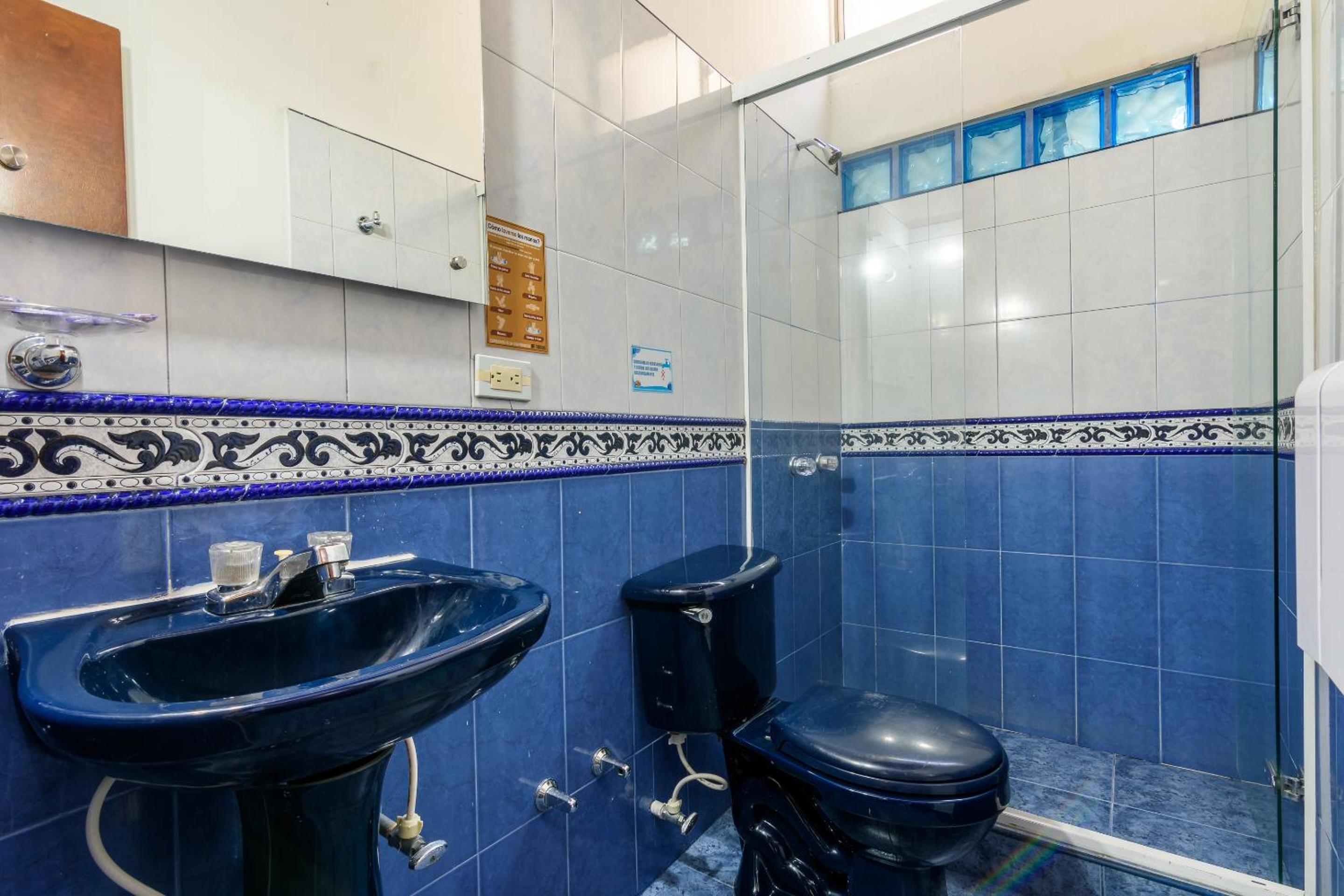 Budget Triple Room - Photo 24