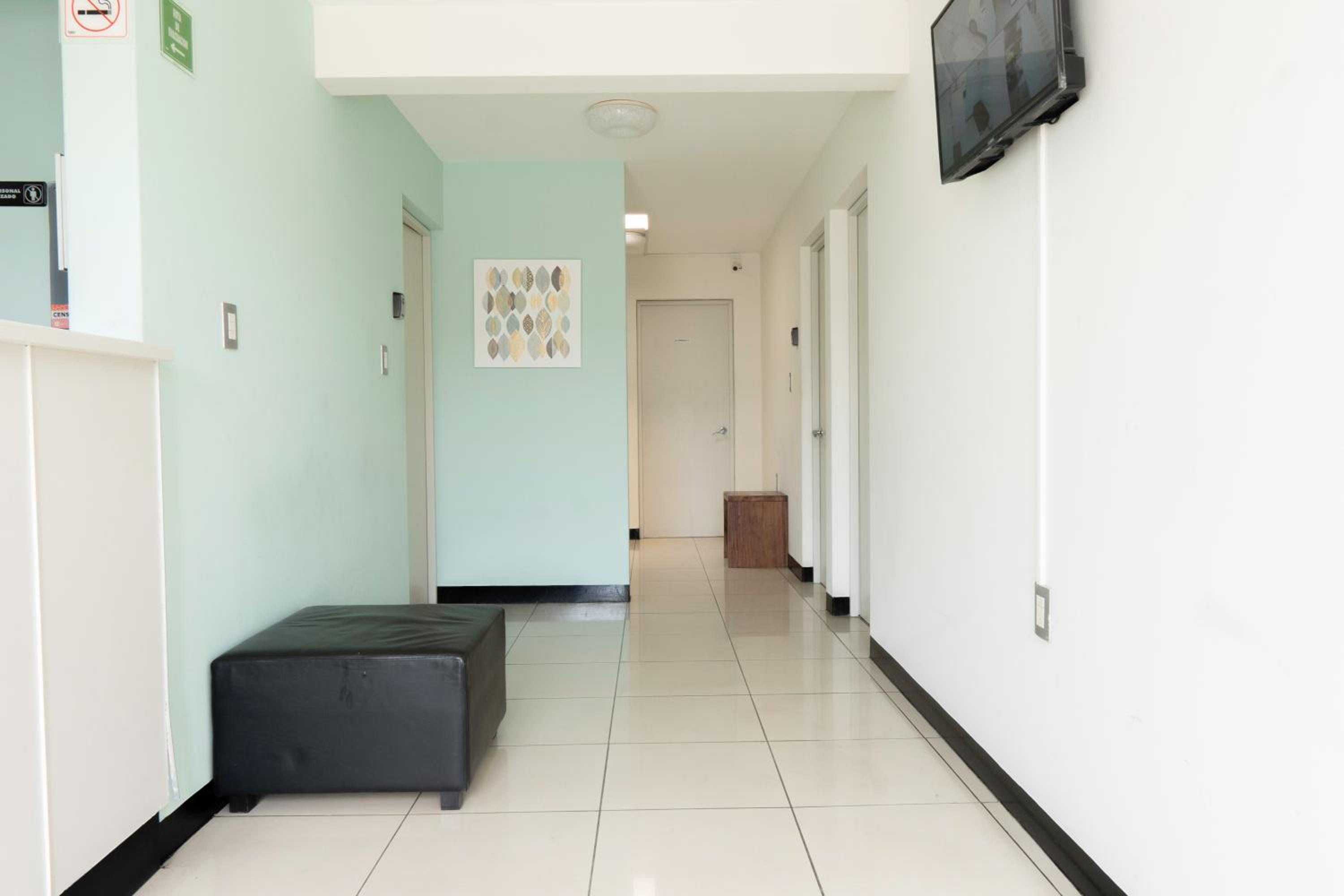 Double Room - Photo 5
