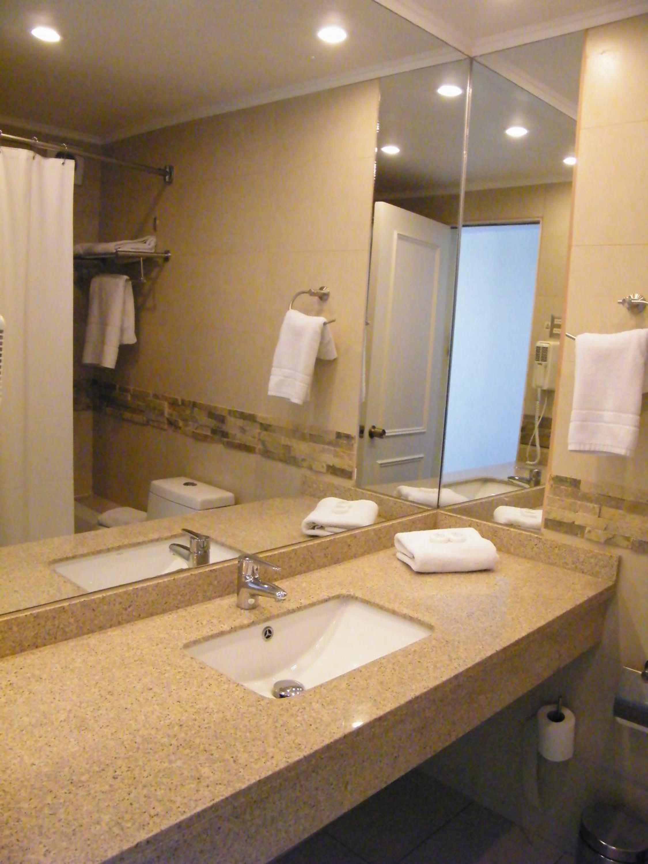 Double Room with Sea View - Photo 8