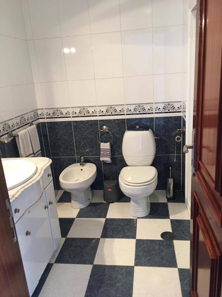 Double Room with Private Bathroom - Photo 4