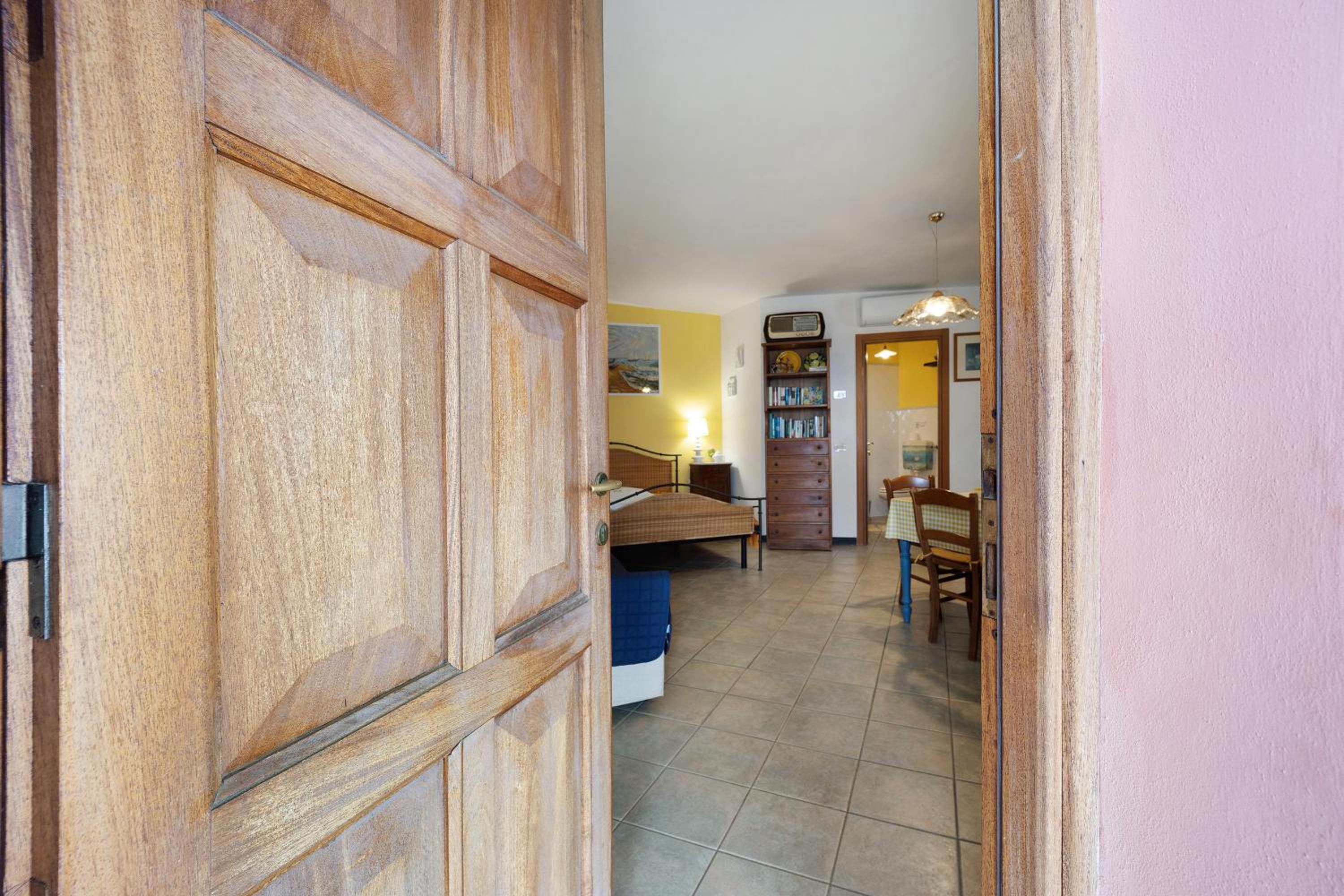 Superior One-Bedroom Apartment with Balcony