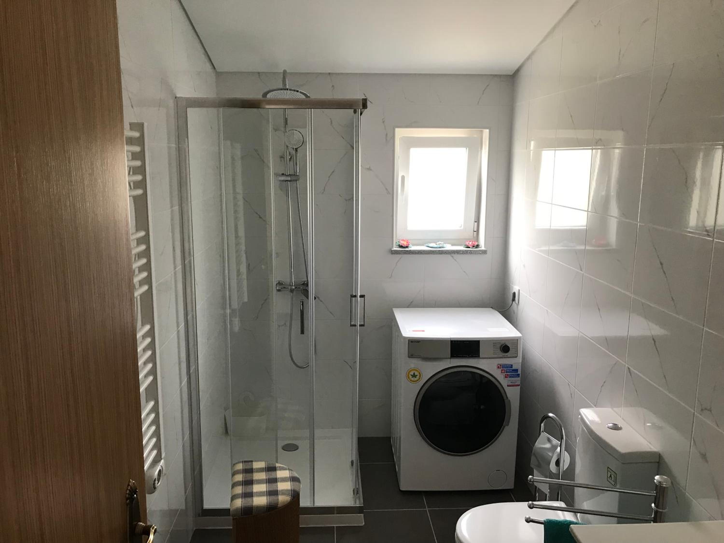 Two-Bedroom House - Photo 24