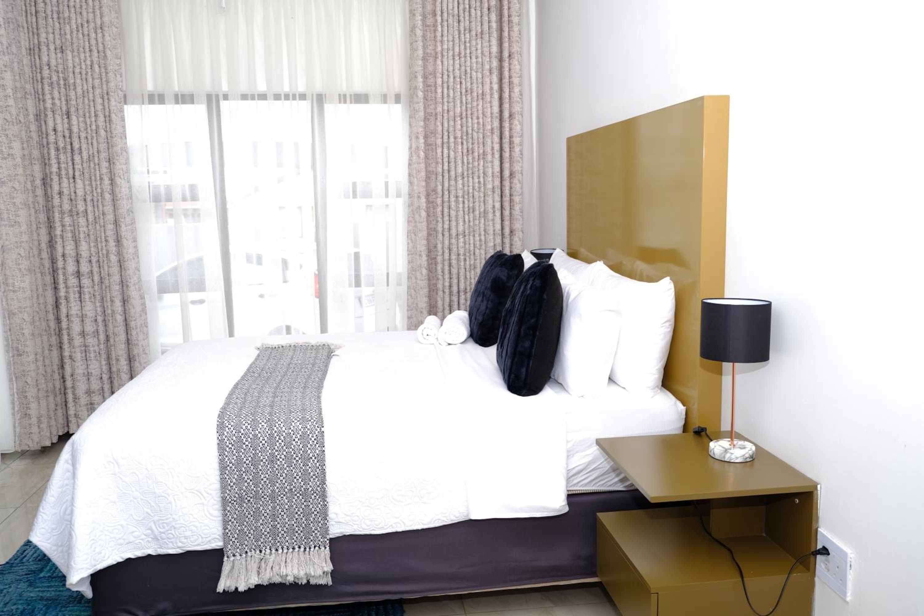 Double Room - Photo 2