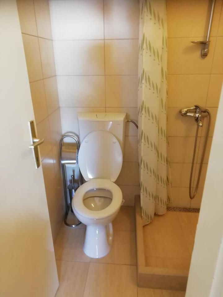 Double Room with Private Bathroom photo 1