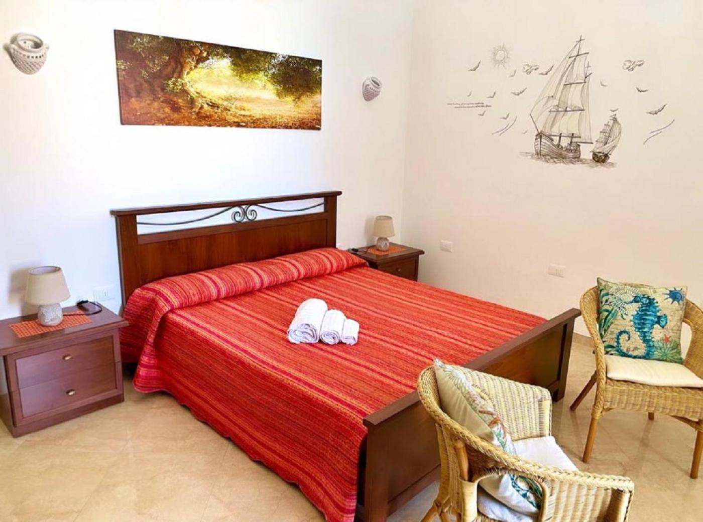 Three-Bedroom House photo 1