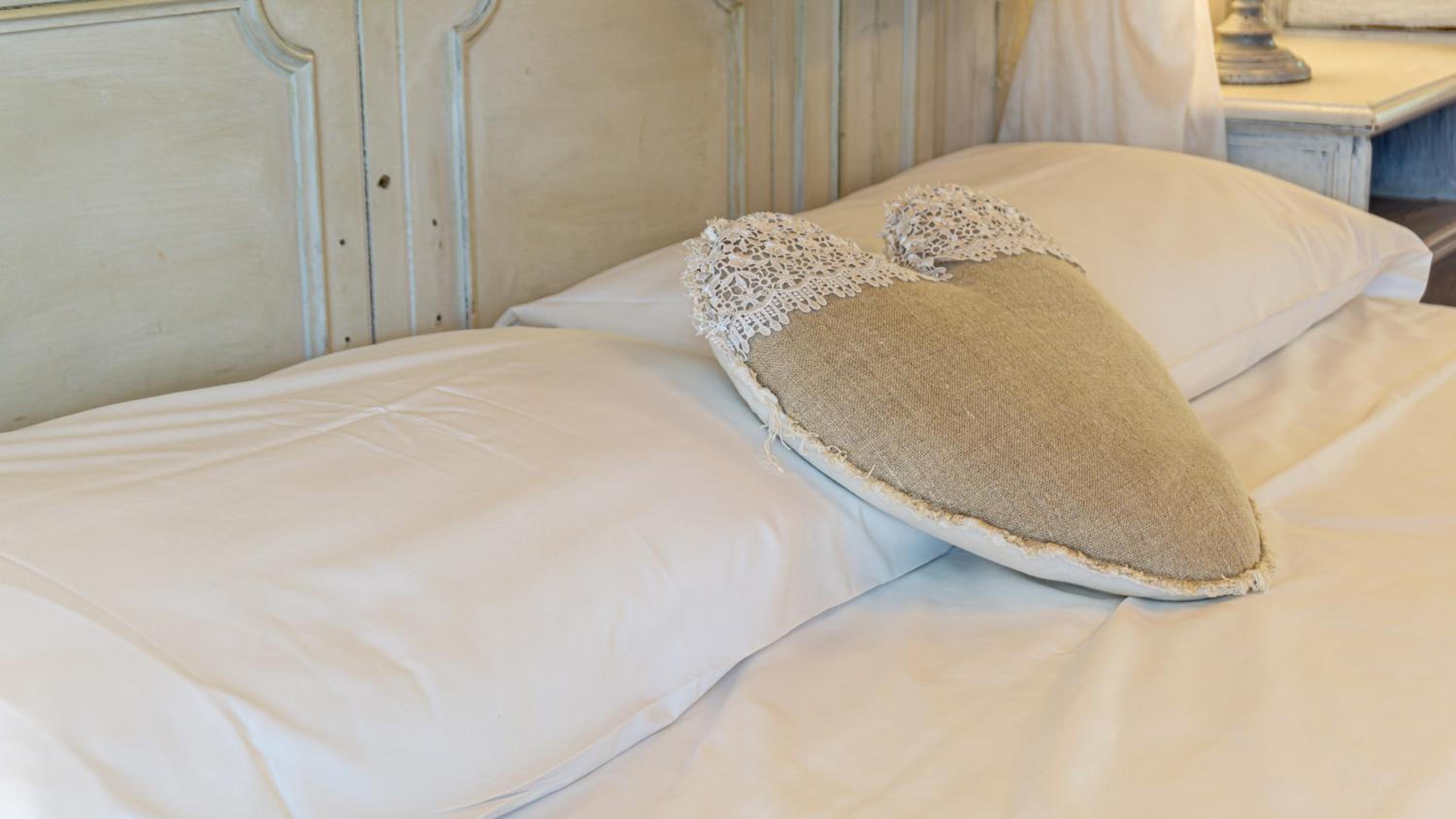 Deluxe Quadruple Room - Photo 8
