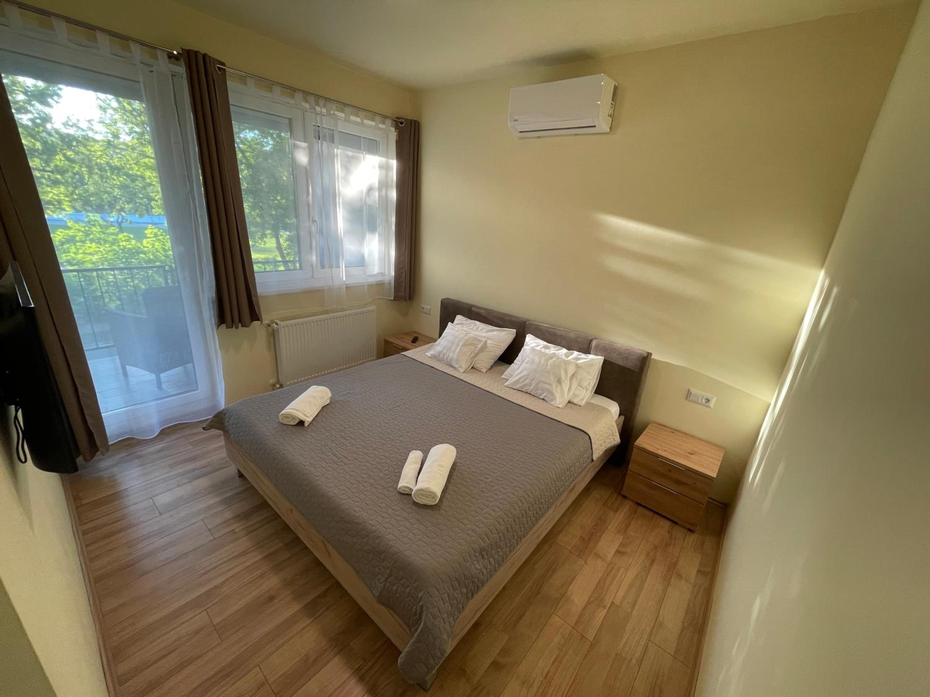 Superior Apartment