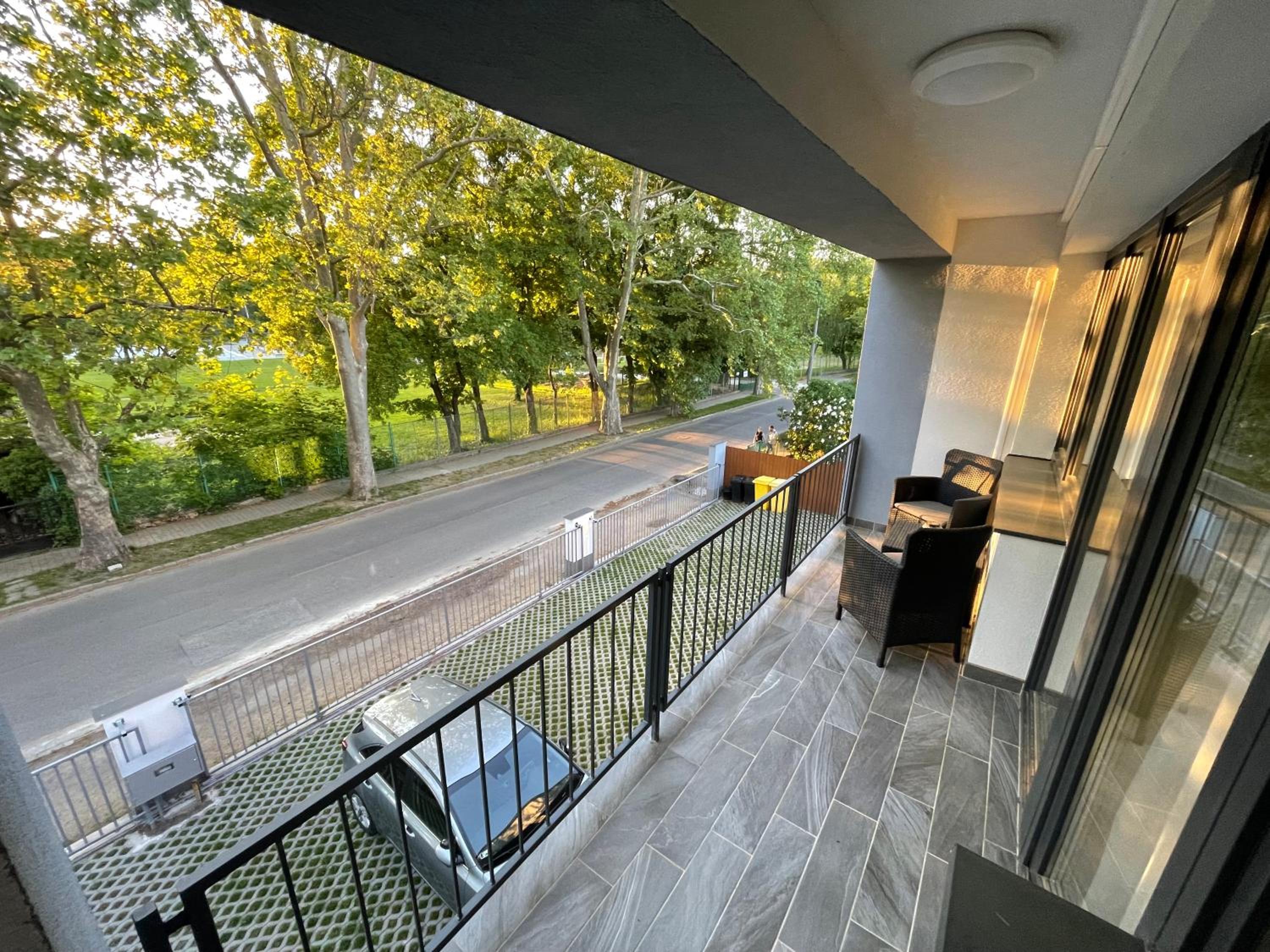 Superior Apartment photo 3