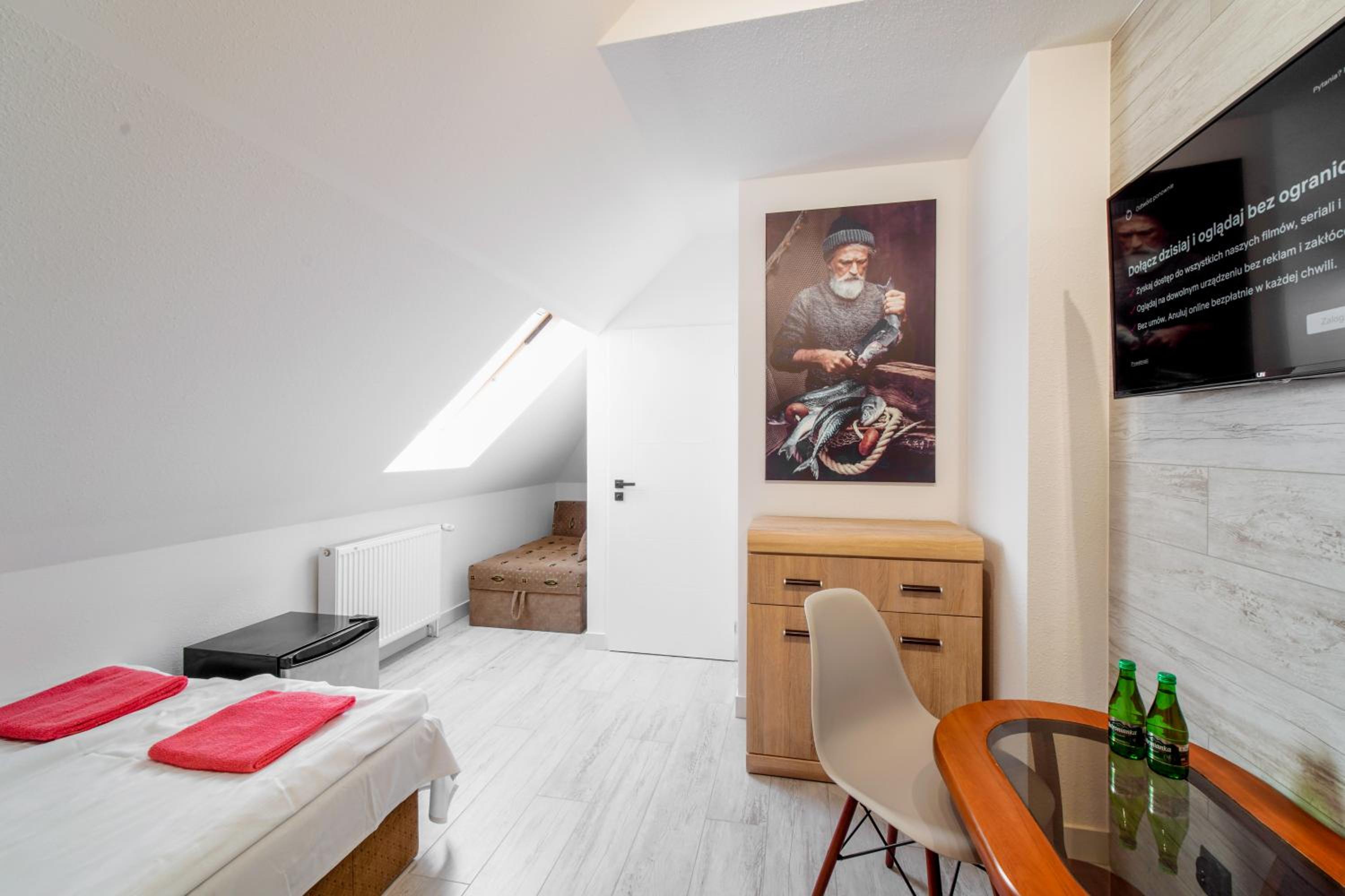 Double Room - Photo 2