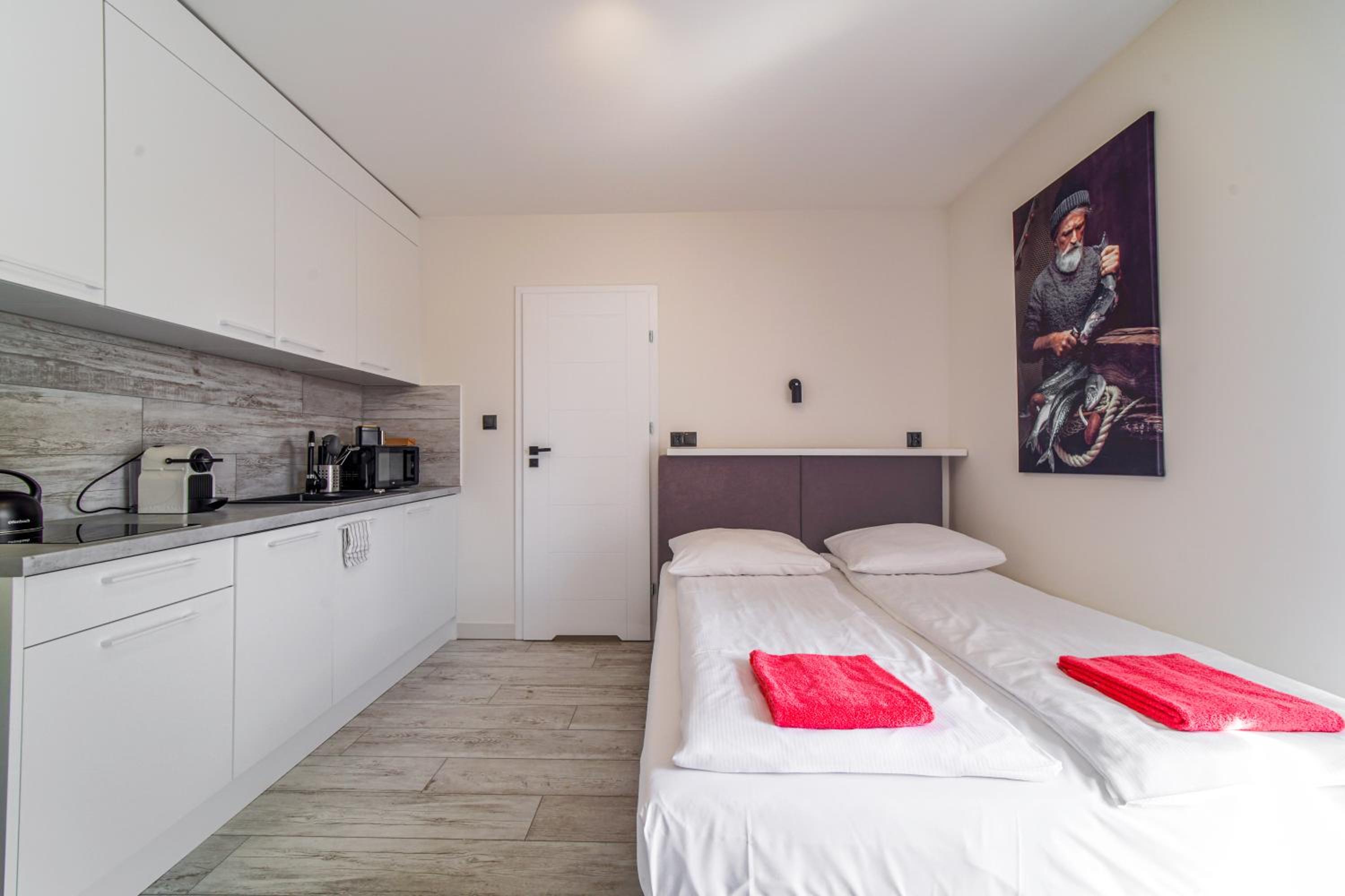 Quadruple Room with Garden View - Photo 2