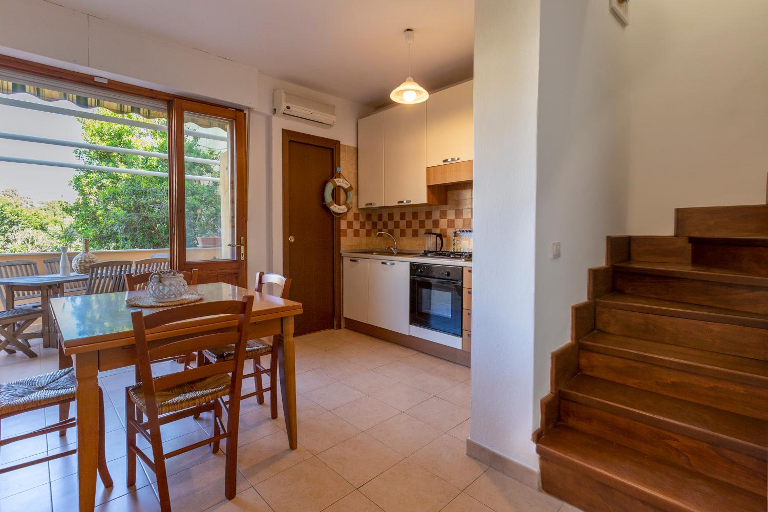 Three-Bedroom House photo 3