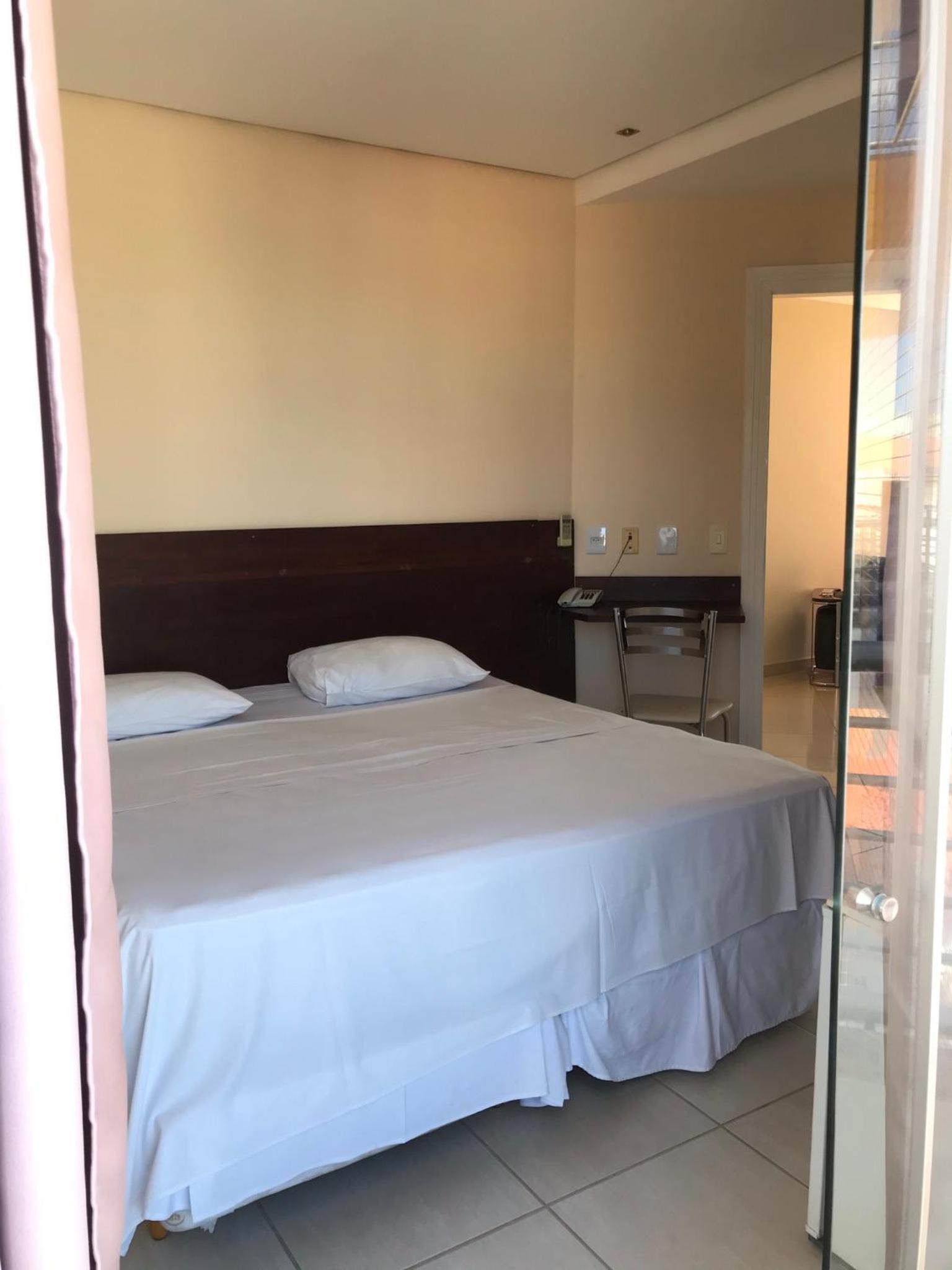 Deluxe Double or Twin Room - Photo 17